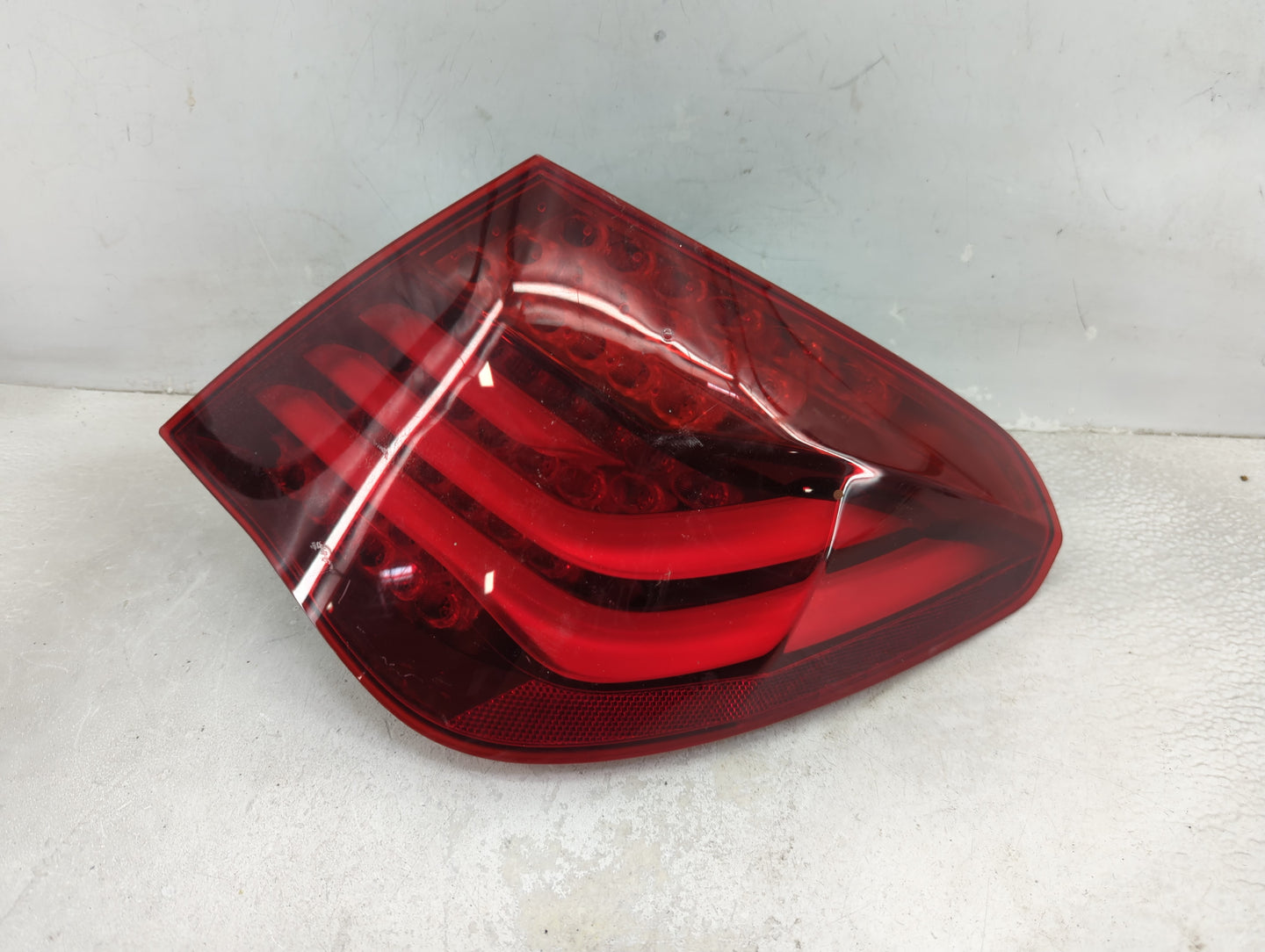 2013-2015 Bmw 750i Tail Light Assembly Passenger Right OEM Fits Fits 2013 2014 2015 OEM Used Auto Parts - Oemusedautoparts1.