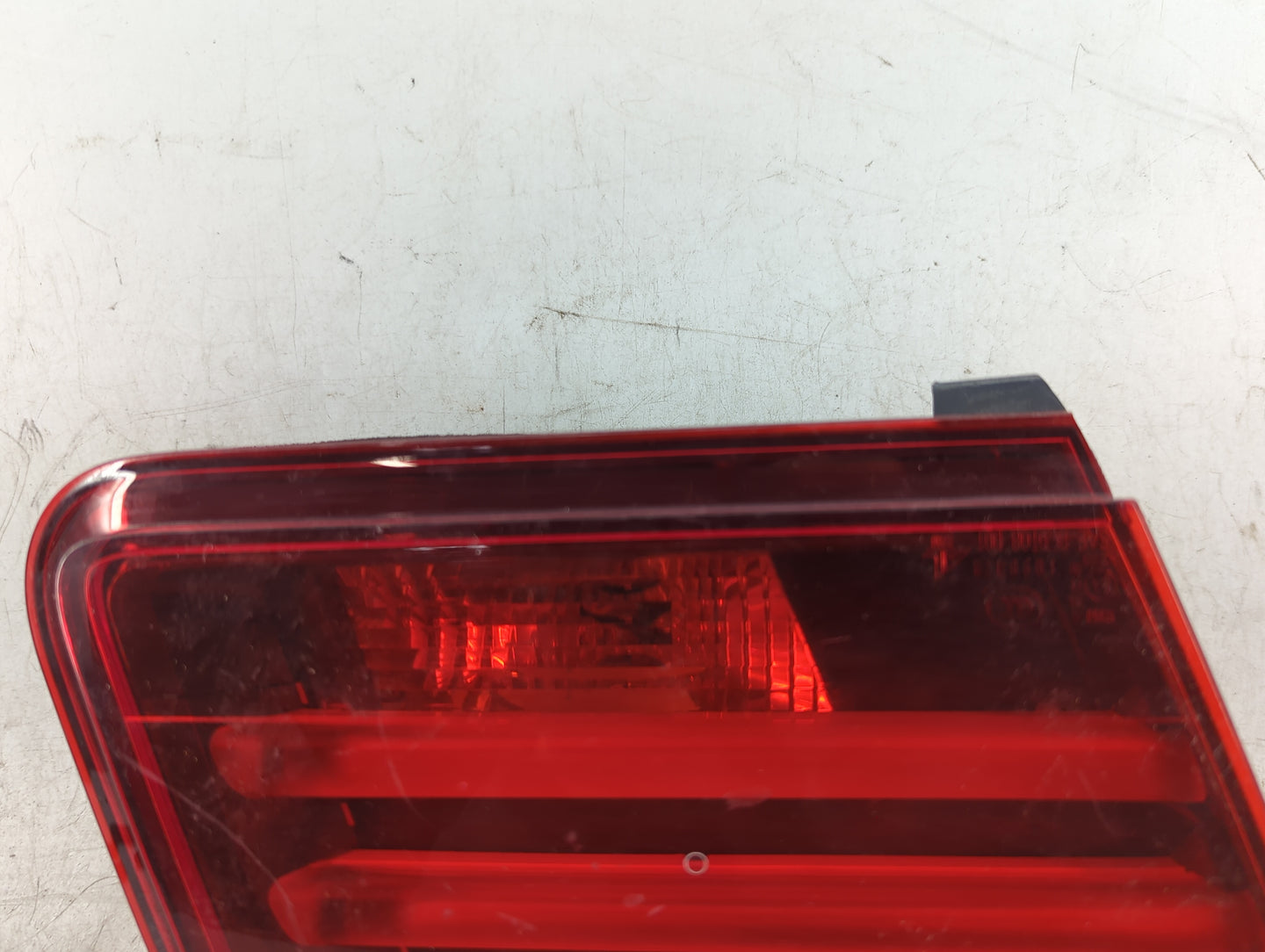 2015 Bmw 750i Tail Light Assembly Passenger Right OEM P/N:7300271 Fits OEM Used Auto Parts - Oemusedautoparts1.com