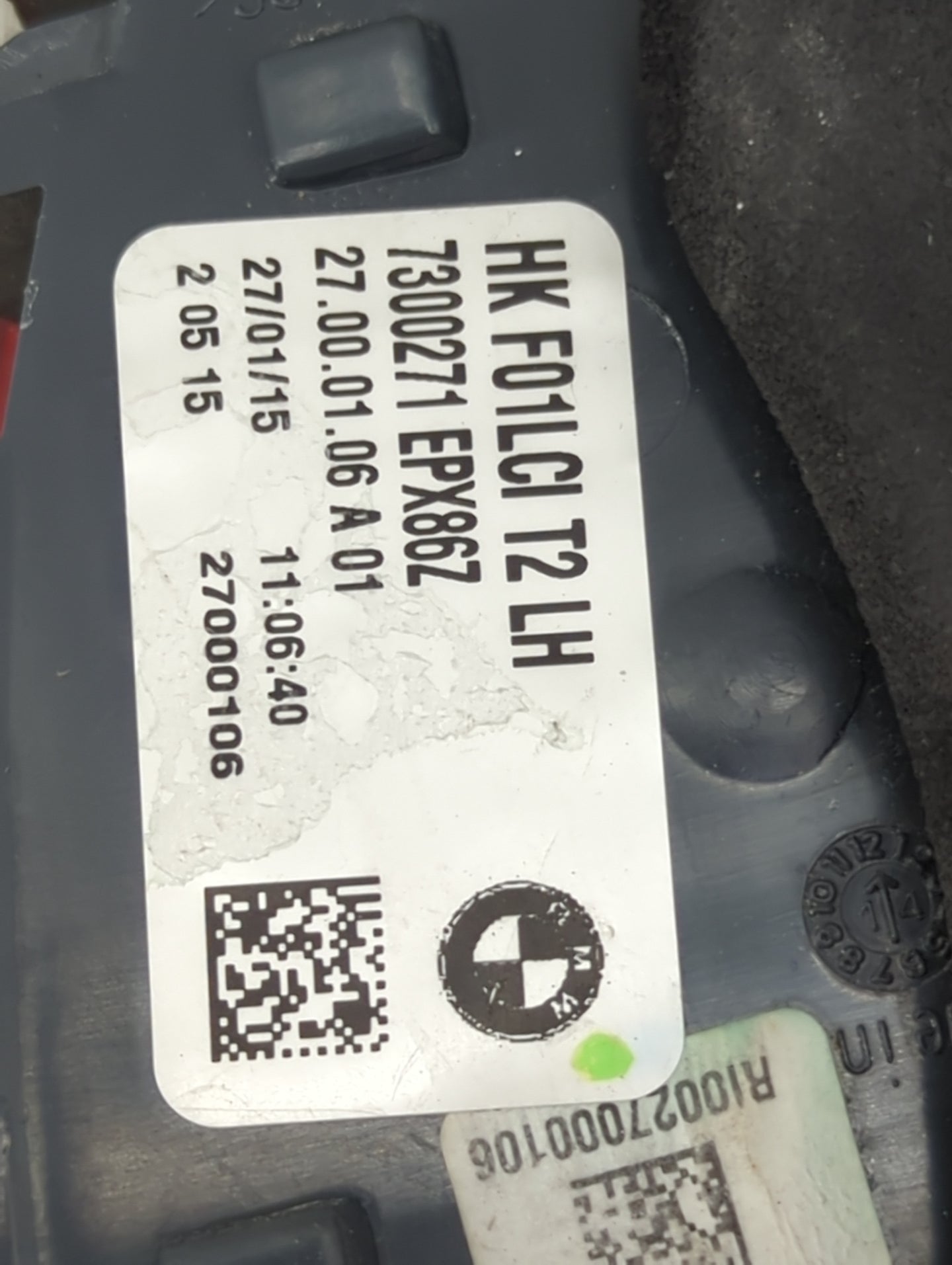2015 Bmw 750i Tail Light Assembly Passenger Right OEM P/N:7300271 Fits OEM Used Auto Parts - Oemusedautoparts1.com