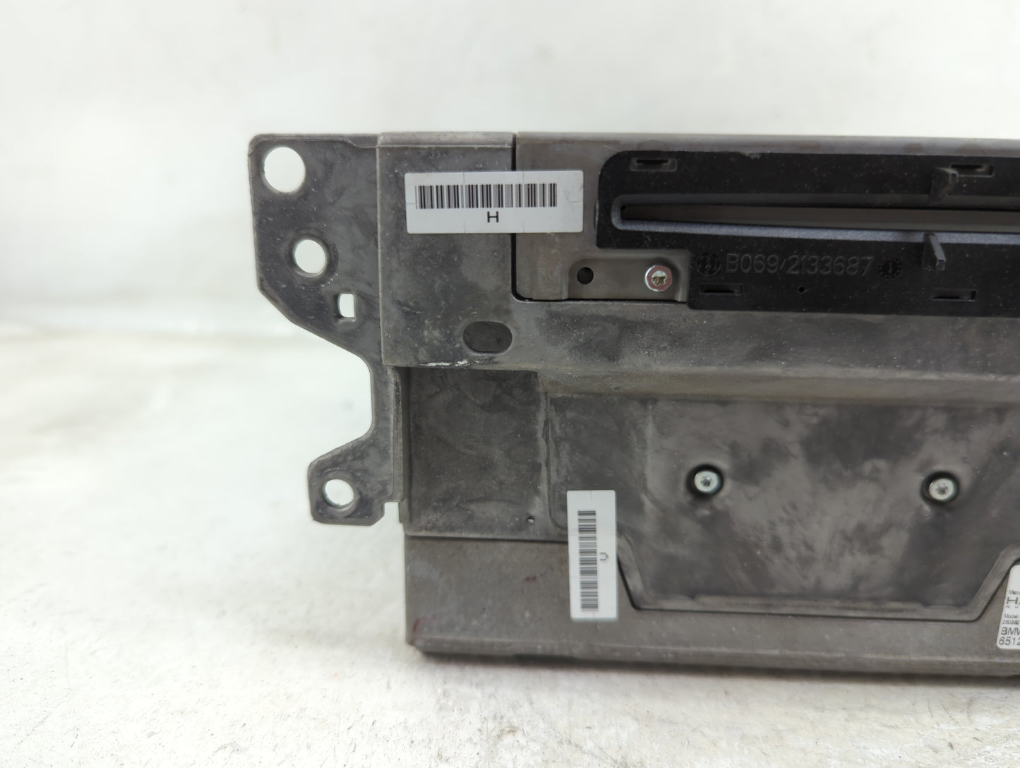 2014-2015 Bmw 750i Radio AM FM Cd Player Receiver Replacement P/N:9 327 320 01 Fits Fits 2014 2015 2016 2017 2019 OEM Used A