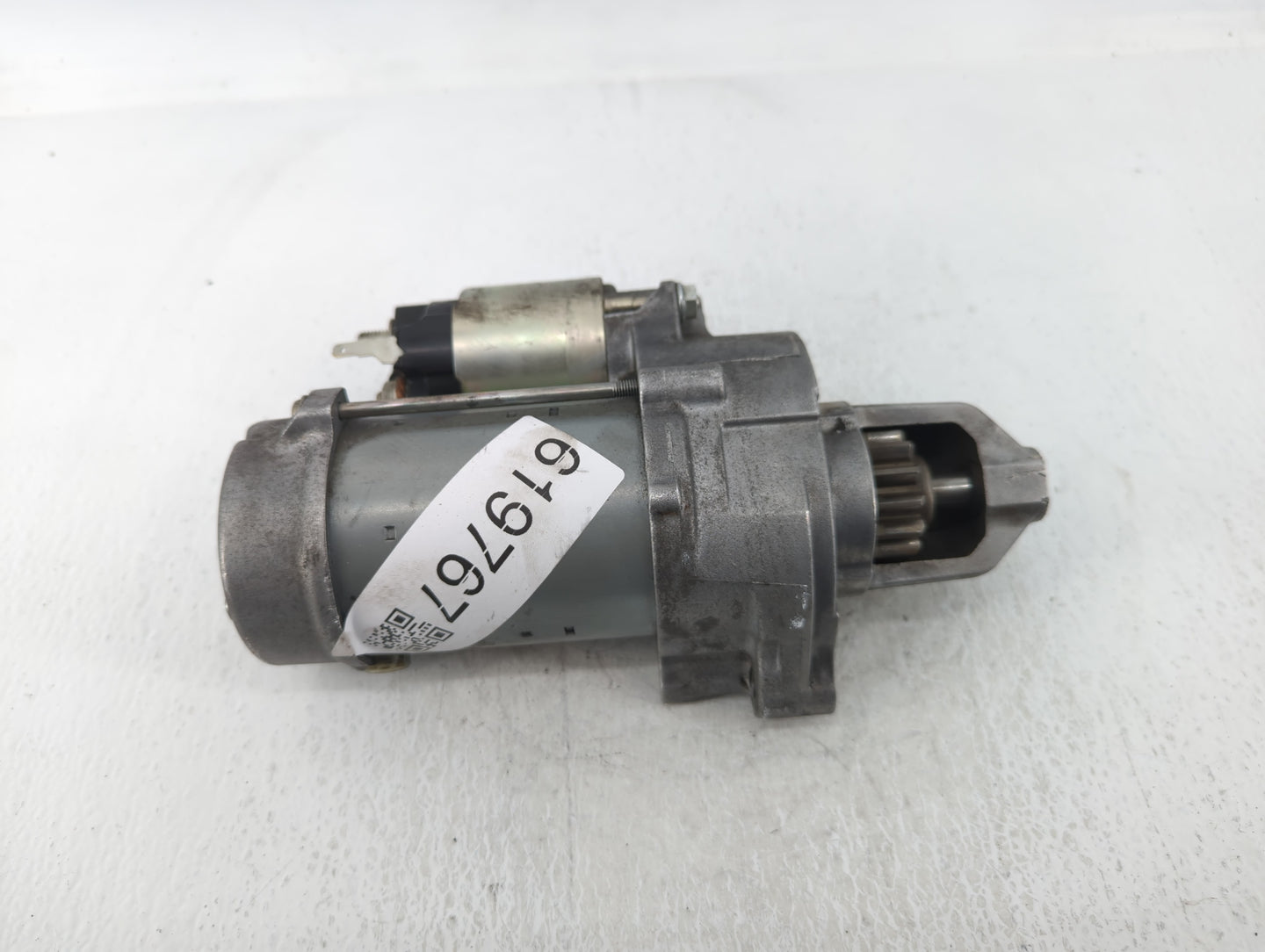 2013-2015 Bmw 750i Car Starter Motor Solenoid OEM P/N:7612815-01 Fits Fits 2012 2013 2014 2015 2016 2017 2018 2019 OEM Used 
