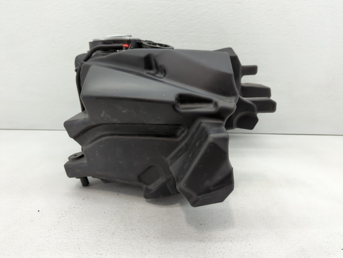 2015 Bmw K 1600 Gt Motorcycle Fuel Gas Petrol Tank Black - Oemusedautoparts1.com