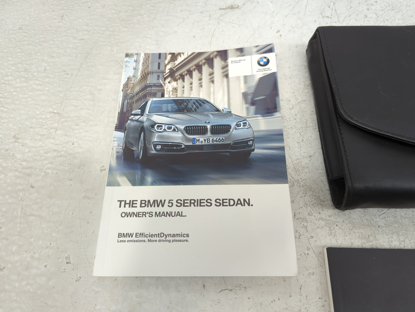 2015 Bmw M5 Owners Manual Book Guide P/N:01402956218 OEM Used Auto Parts - Oemusedautoparts1.com