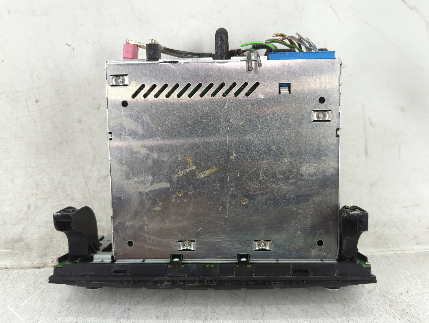 2015 Bmw X1 Radio AM FM Cd Player Receiver Replacement P/N:9343213-02 VD103562ESSION/CD, A2C92477101 Fits OEM Used Auto Part