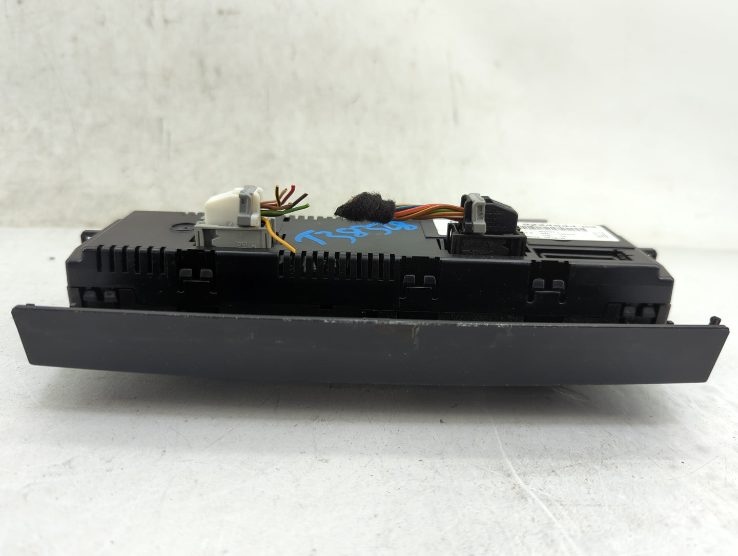 2012-2015 Bmw X1 Climate Control Module Temperature AC/Heater Replacement P/N:6411 9292262-03 9292262-03 Fits OEM Used Auto 