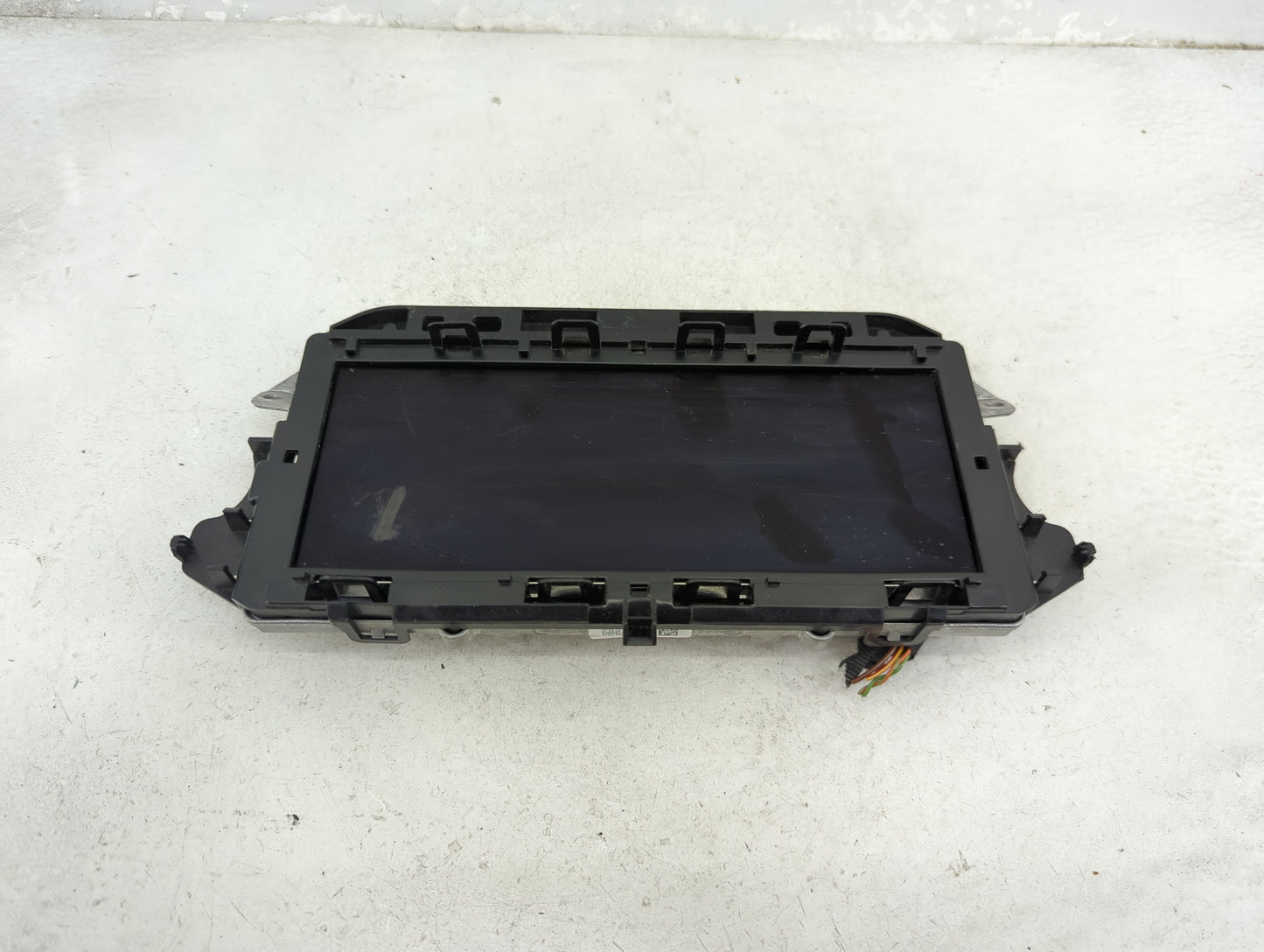 2013-2015 Bmw X1 Information Display Screen - Oemusedautoparts1.com