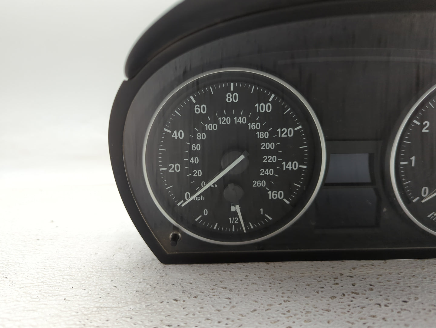 2013-2015 Bmw X1 Instrument Cluster Speedometer Gauges P/N:9316148-01 A2C90259400 Fits OEM Used Auto Parts - Oemusedautopart