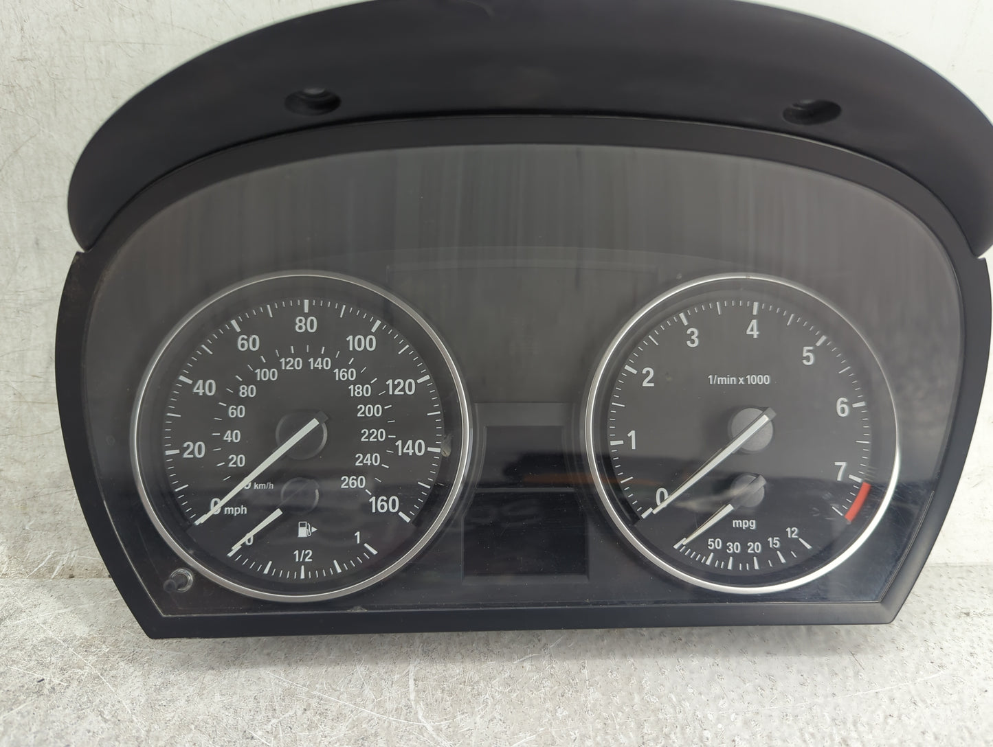 2013-2015 Bmw X1 Instrument Cluster Speedometer Gauges P/N:9316148-01 A2C90259400 Miles:123K Fits OEM Used Auto Parts - Oemu