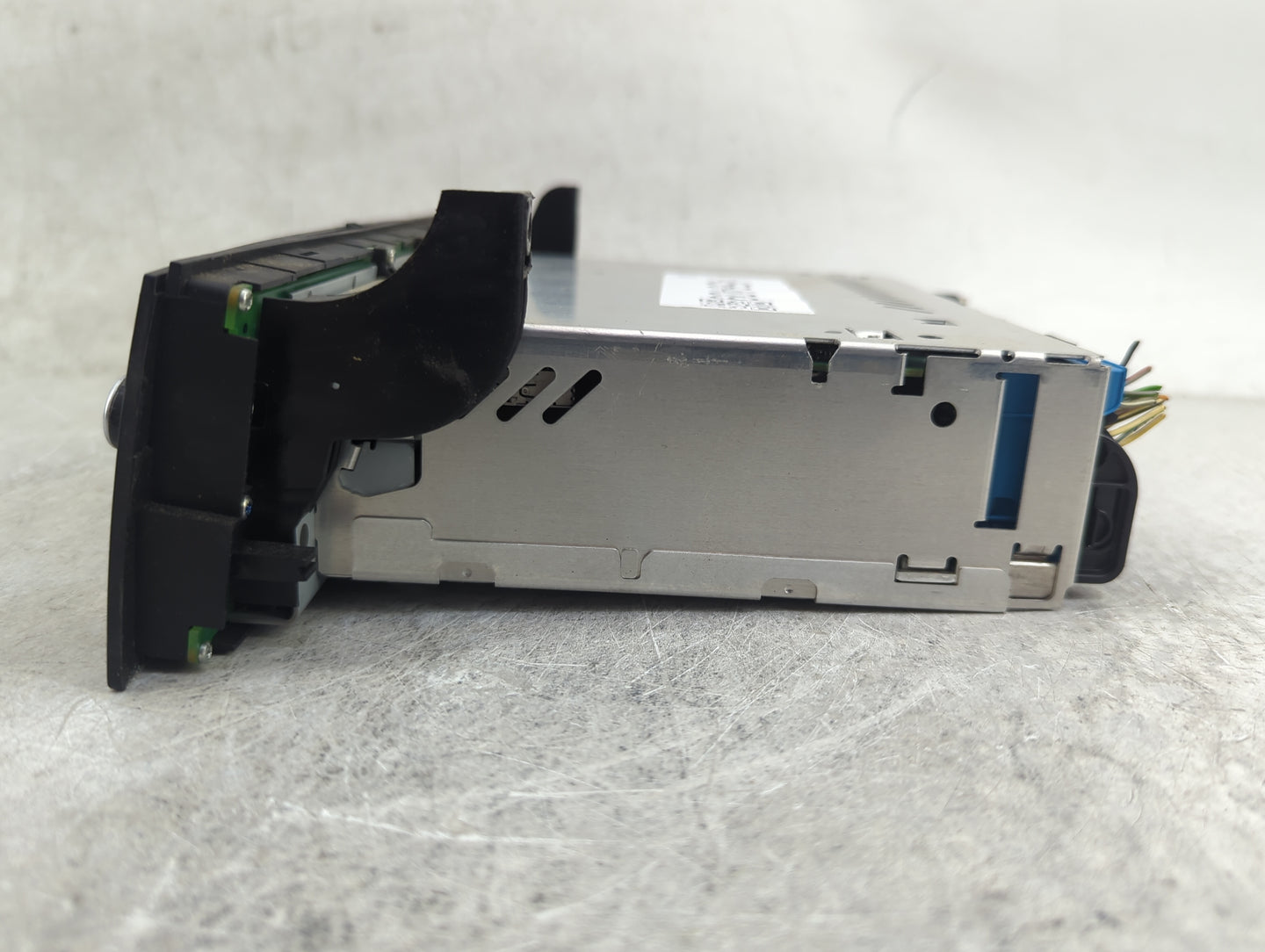 2012-2015 Bmw X1 Radio AM FM Cd Player Receiver Replacement P/N:65129343213-02 VD1035F6246714 Fits OEM Used Auto Parts - Oem