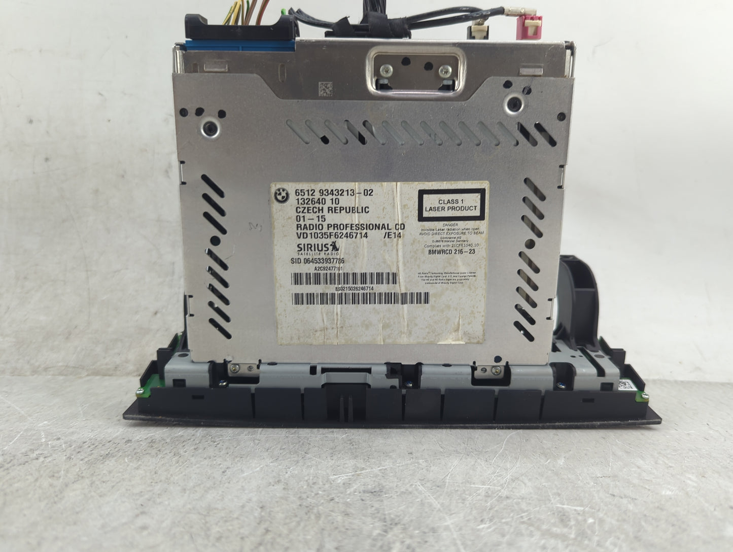 2012-2015 Bmw X1 Radio AM FM Cd Player Receiver Replacement P/N:65129343213-02 VD1035F6246714 Fits OEM Used Auto Parts - Oem