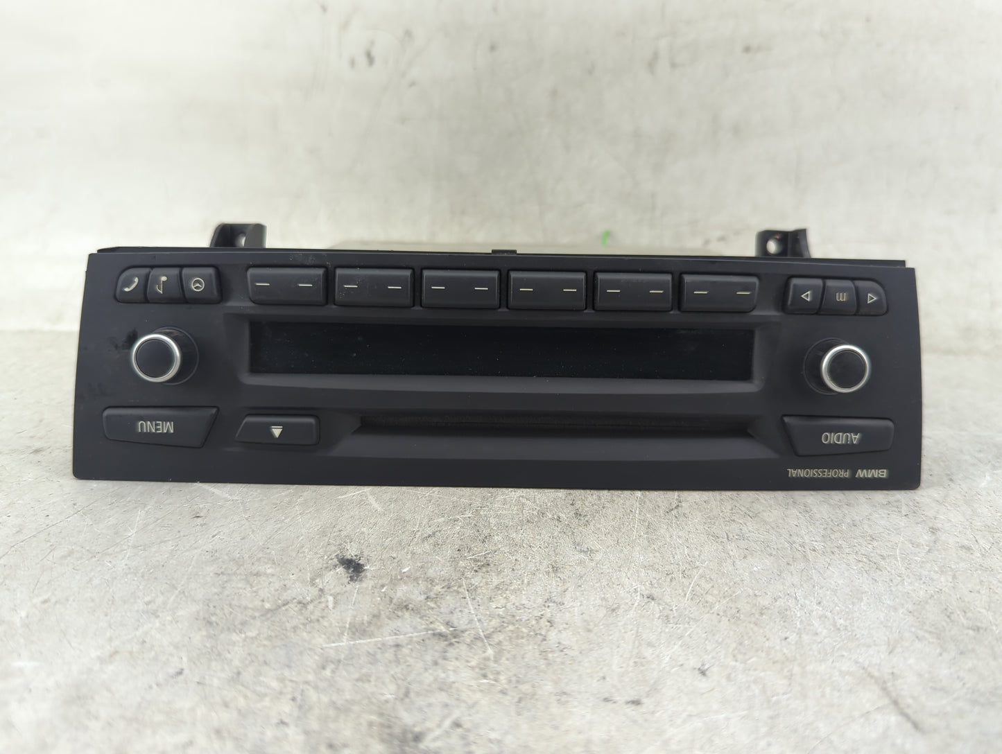 2012-2015 Bmw X1 Radio AM FM Cd Player Receiver Replacement P/N:9343213-01 A2C92477100 Fits OEM Used Auto Parts - Oemusedaut