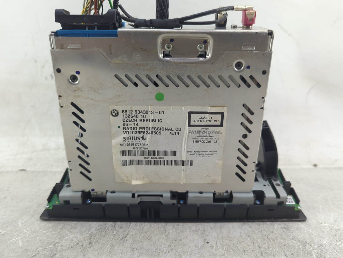 2012-2015 Bmw X1 Radio AM FM Cd Player Receiver Replacement P/N:9343213-01 A2C92477100 Fits OEM Used Auto Parts - Oemusedaut