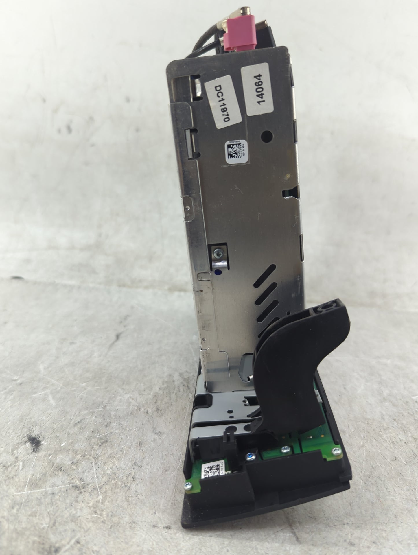 2012-2015 Bmw X1 Radio AM FM Cd Player Receiver Replacement P/N:9343213-01 A2C92477100 Fits OEM Used Auto Parts - Oemusedaut