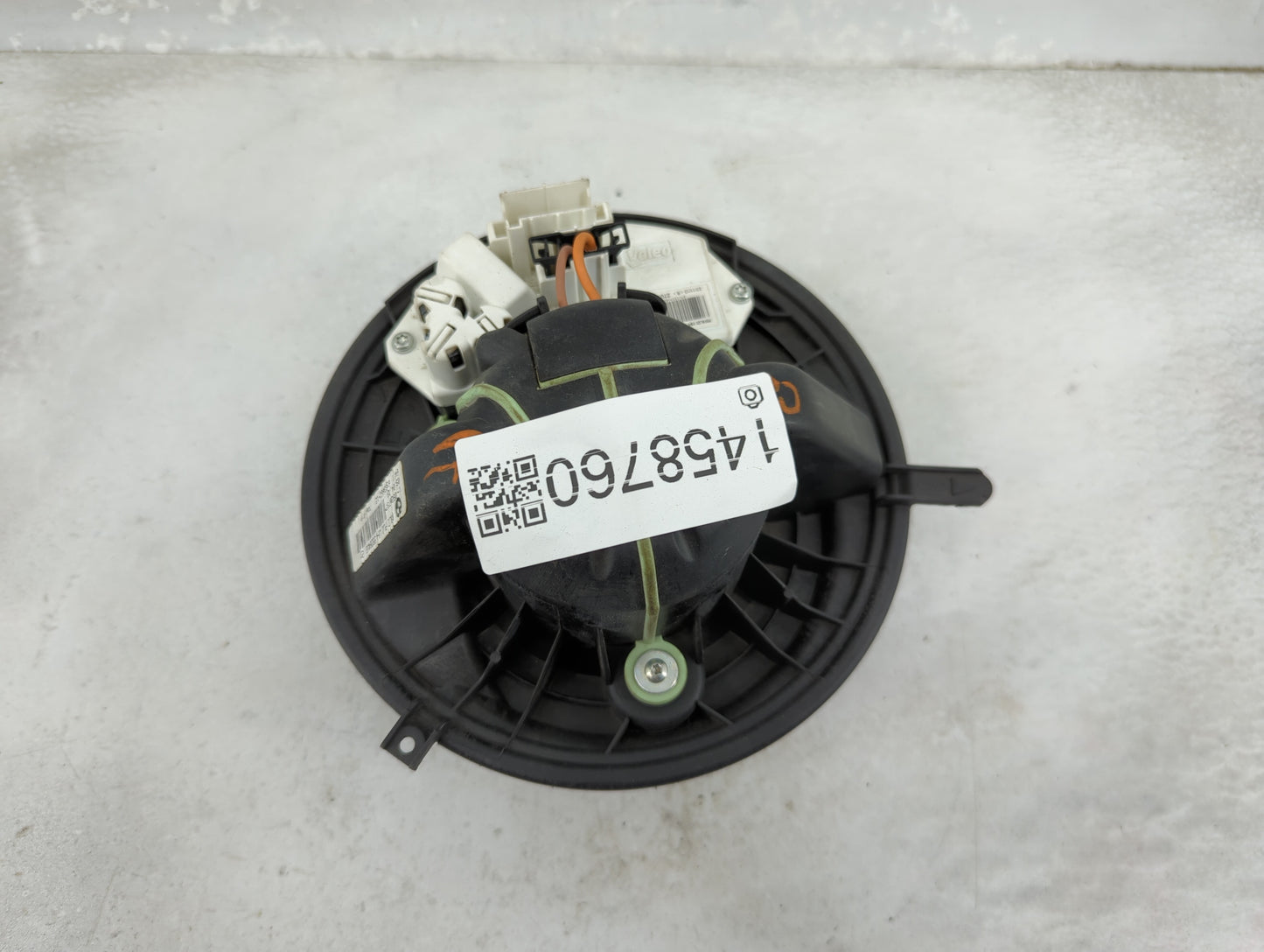 2012-2015 Bmw X1 Heater AC Blower Motor P/N:0500737 992849G Fits OEM Used Auto Parts - Oemusedautoparts1.com