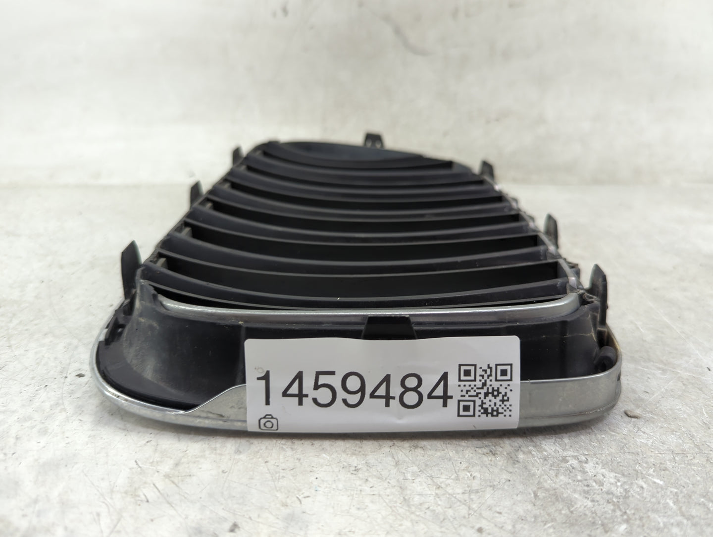 2013-2015 Bmw X1 Front Grille Bumper Not Included 1459484 - Oemusedautoparts1.com