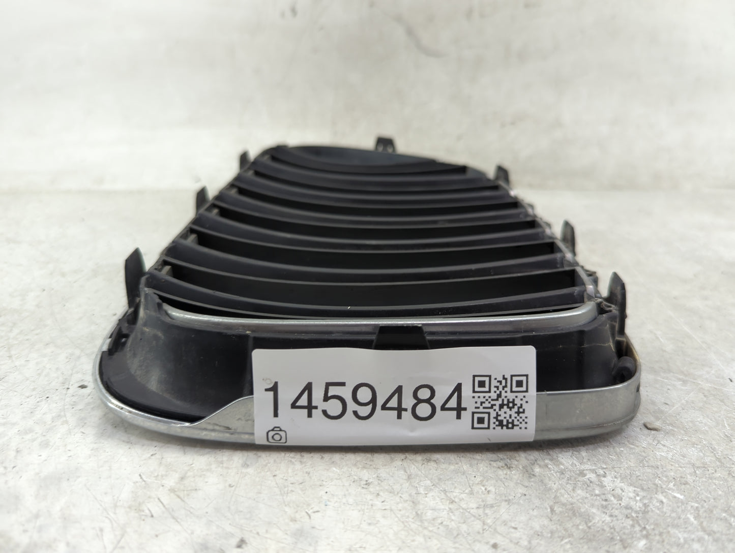 2013-2015 Bmw X1 Front Grille Bumper Not Included 1459484 - Oemusedautoparts1.com