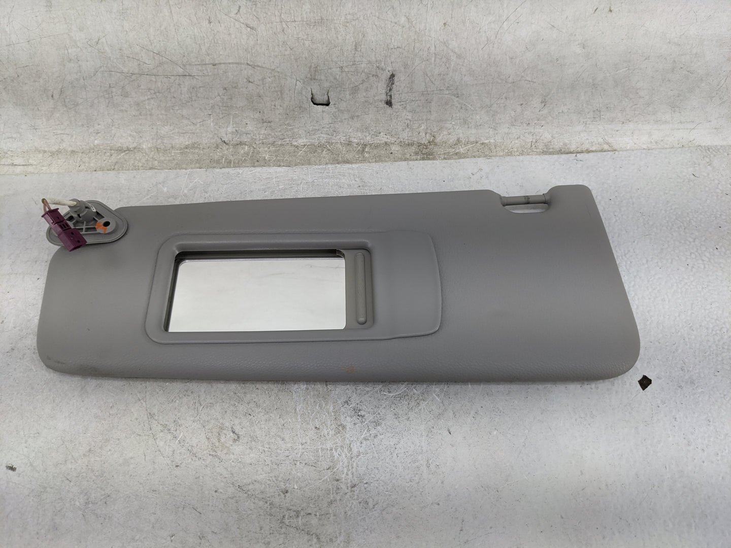 2012-2015 Bmw X1 Sun Visor Shade Replacement Driver Left Mirror Fits OEM Used Auto Parts - Oemusedautoparts1.com