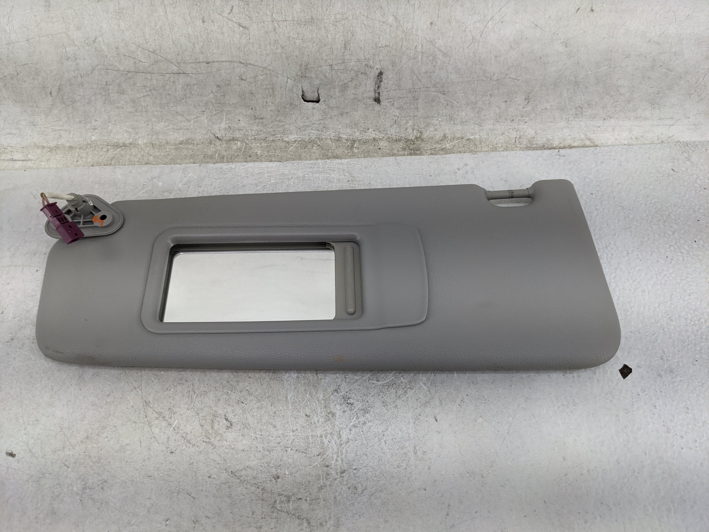 2012-2015 Bmw X1 Sun Visor Shade Replacement Driver Left Mirror Fits OEM Used Auto Parts - Oemusedautoparts1.com