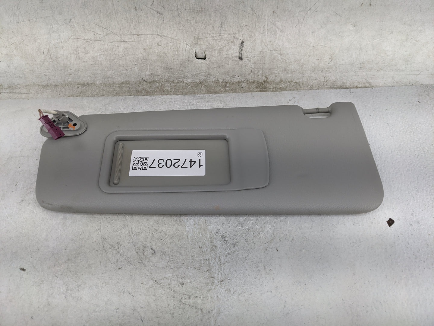 2012-2015 Bmw X1 Sun Visor Shade Replacement Driver Left Mirror Fits OEM Used Auto Parts - Oemusedautoparts1.com