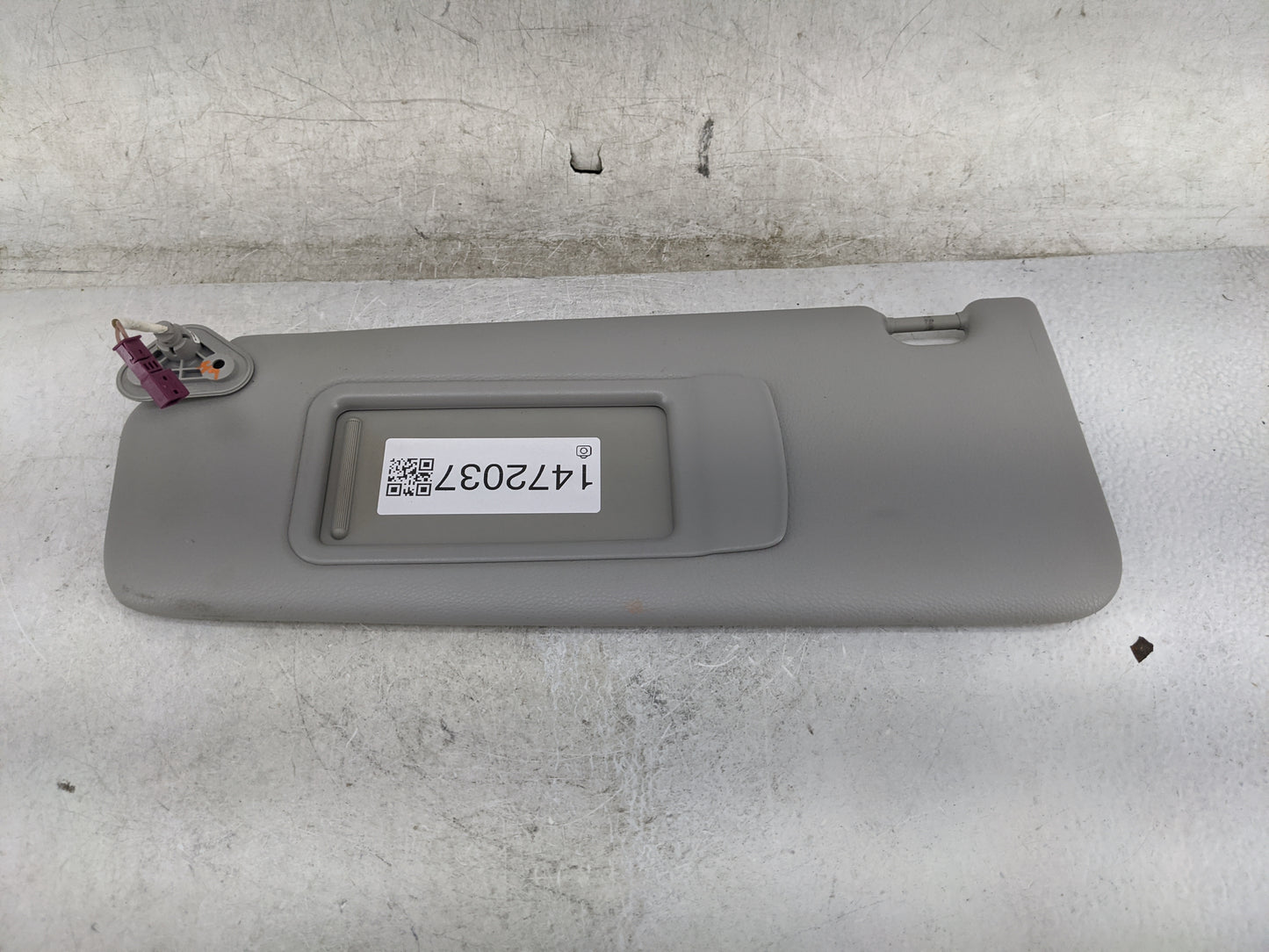 2012-2015 Bmw X1 Sun Visor Shade Replacement Driver Left Mirror Fits OEM Used Auto Parts - Oemusedautoparts1.com