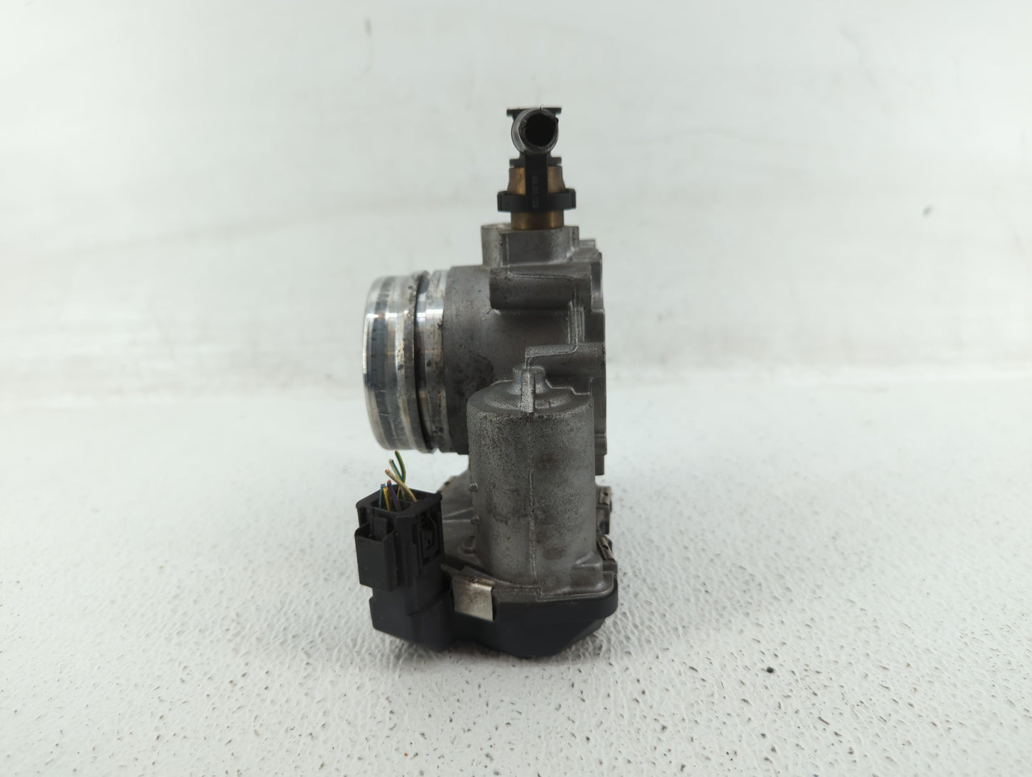 2012-2015 Bmw X1 Throttle Body P/N:1354 7588625-02 1354 7588625-03, 1354 7588625 Fits Fits 2012 2013 2014 2015 2016 2017 201