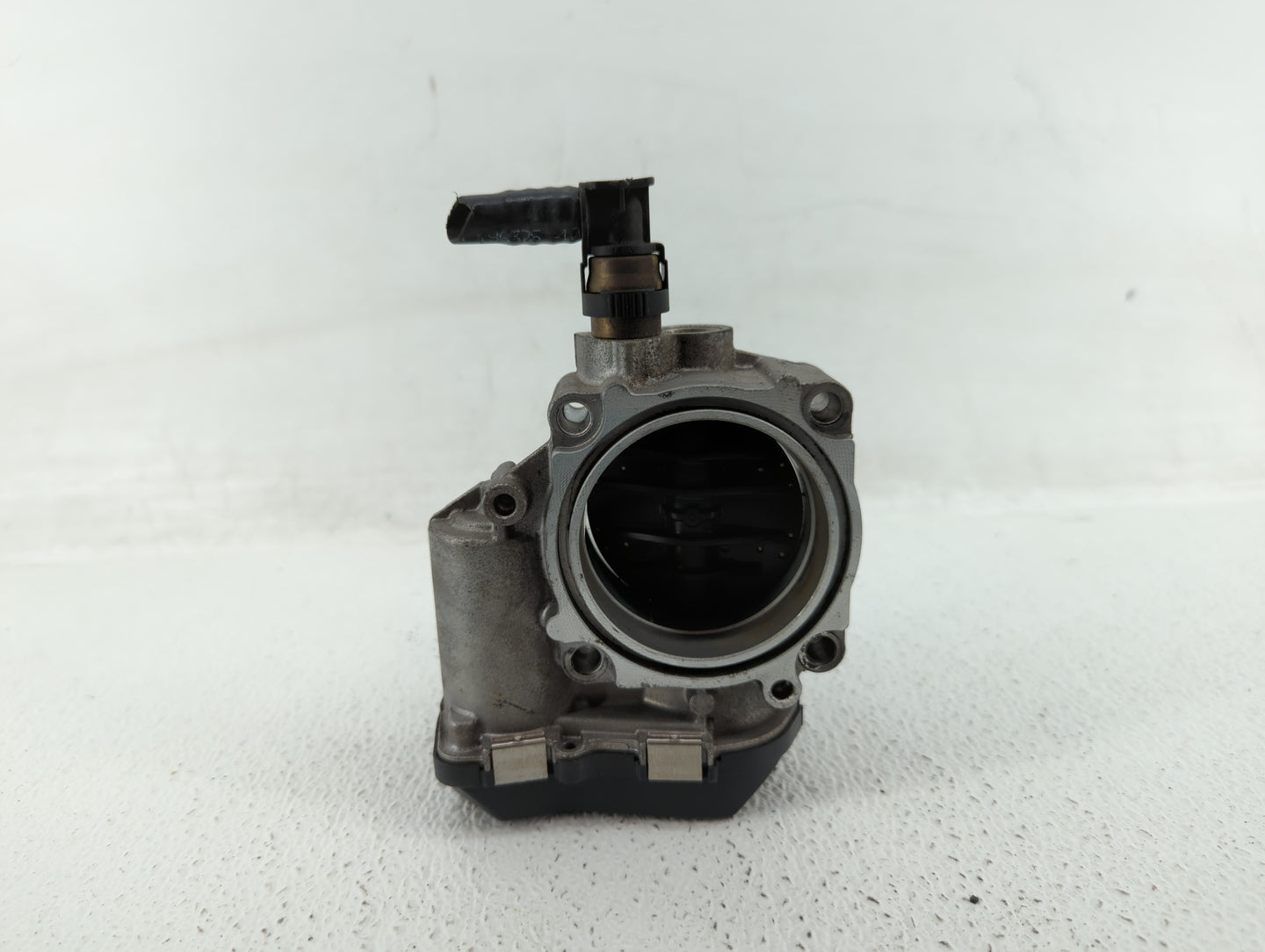 2012-2015 Bmw X1 Throttle Body P/N:1354 7588625-02 1354 7588625-03, 1354 7588625 Fits Fits 2012 2013 2014 2015 2016 2017 201