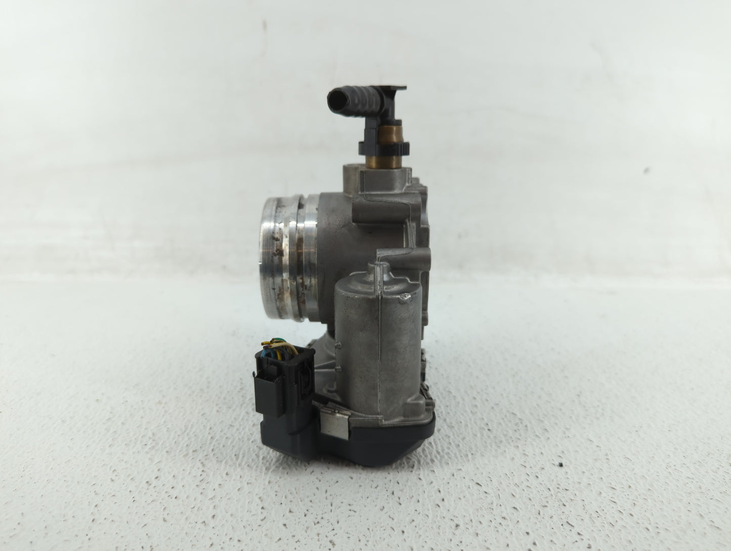 2012-2015 Bmw X1 Throttle Body P/N:1354 7588625-02 1354 7588625-03, 1354 7588625 Fits Fits 2012 2013 2014 2015 2016 2017 201