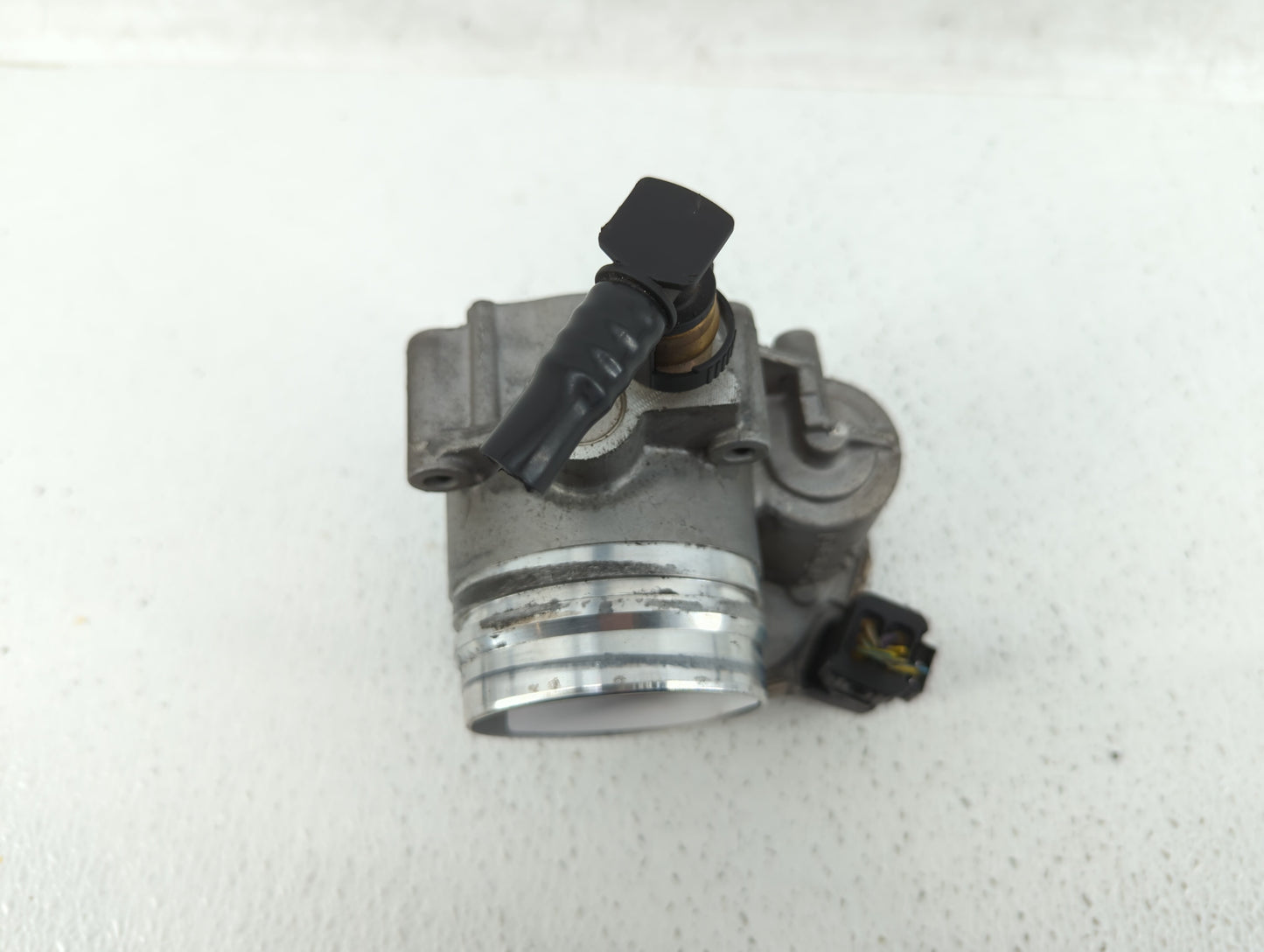 2012-2015 Bmw X1 Throttle Body P/N:1354 7588625-04 1354 7588625-03, 1354 7588625 Fits Fits 2012 2013 2014 2015 2016 2017 201