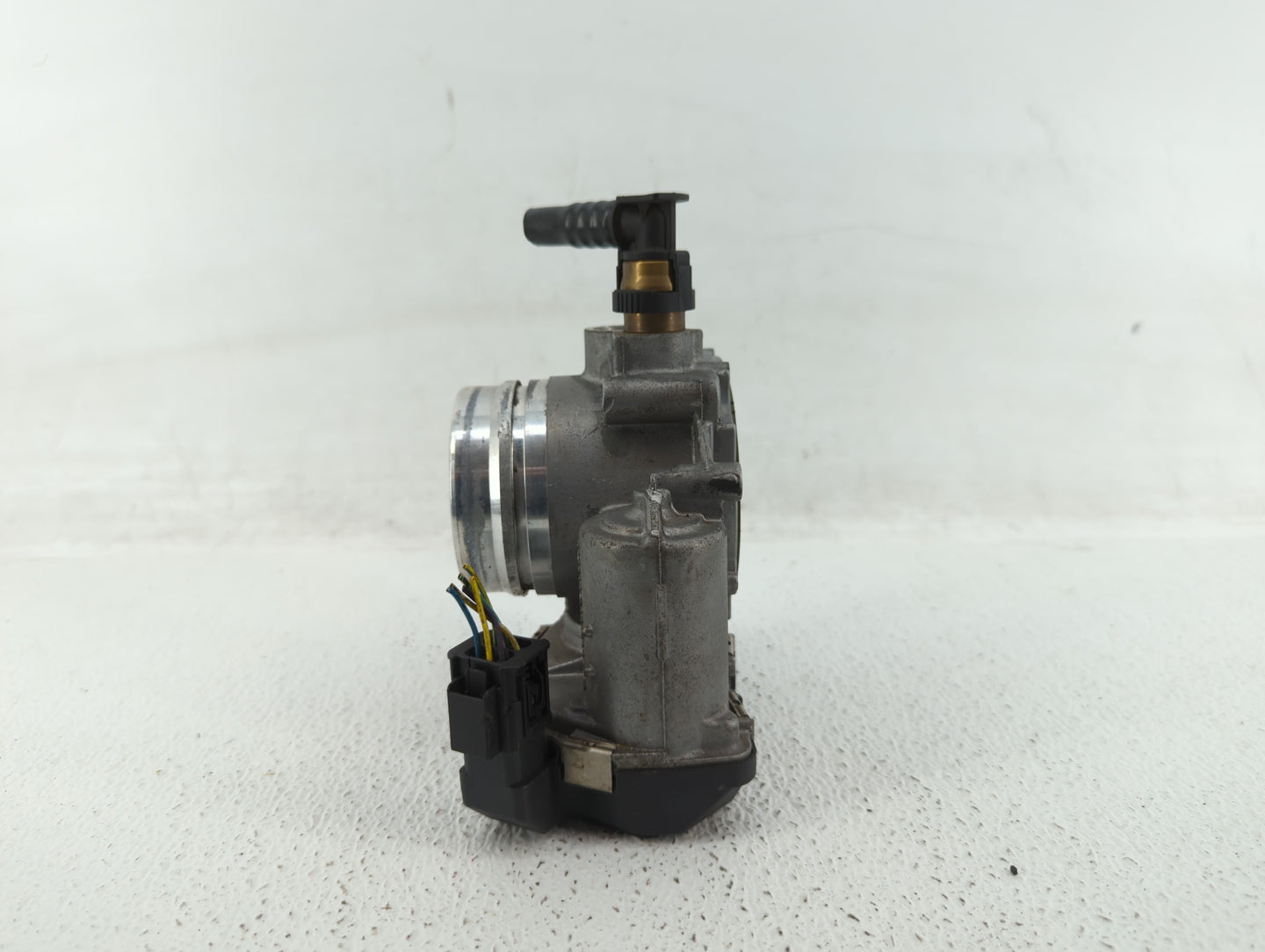 2012-2015 Bmw X1 Throttle Body P/N:1354 7588625-04 1354 7588625-03, 1354 7588625 Fits Fits 2012 2013 2014 2015 2016 2017 201