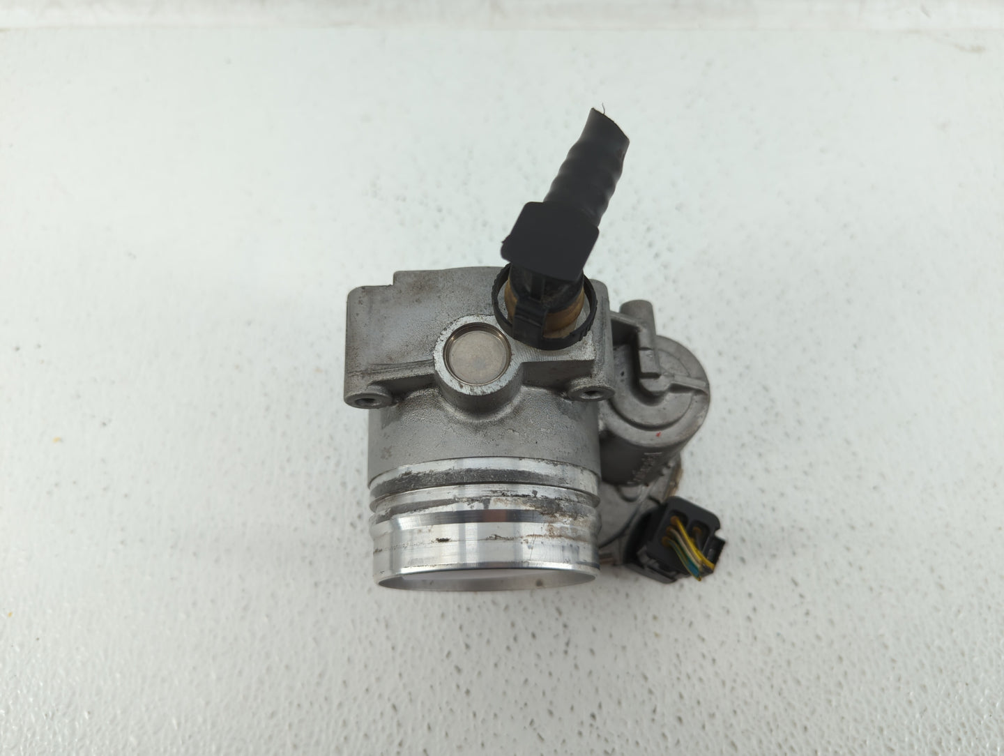 2012-2015 Bmw X1 Throttle Body P/N:1354 7588625-04 1354 7588625-03, 1354 7588625 Fits Fits 2012 2013 2014 2015 2016 2017 201