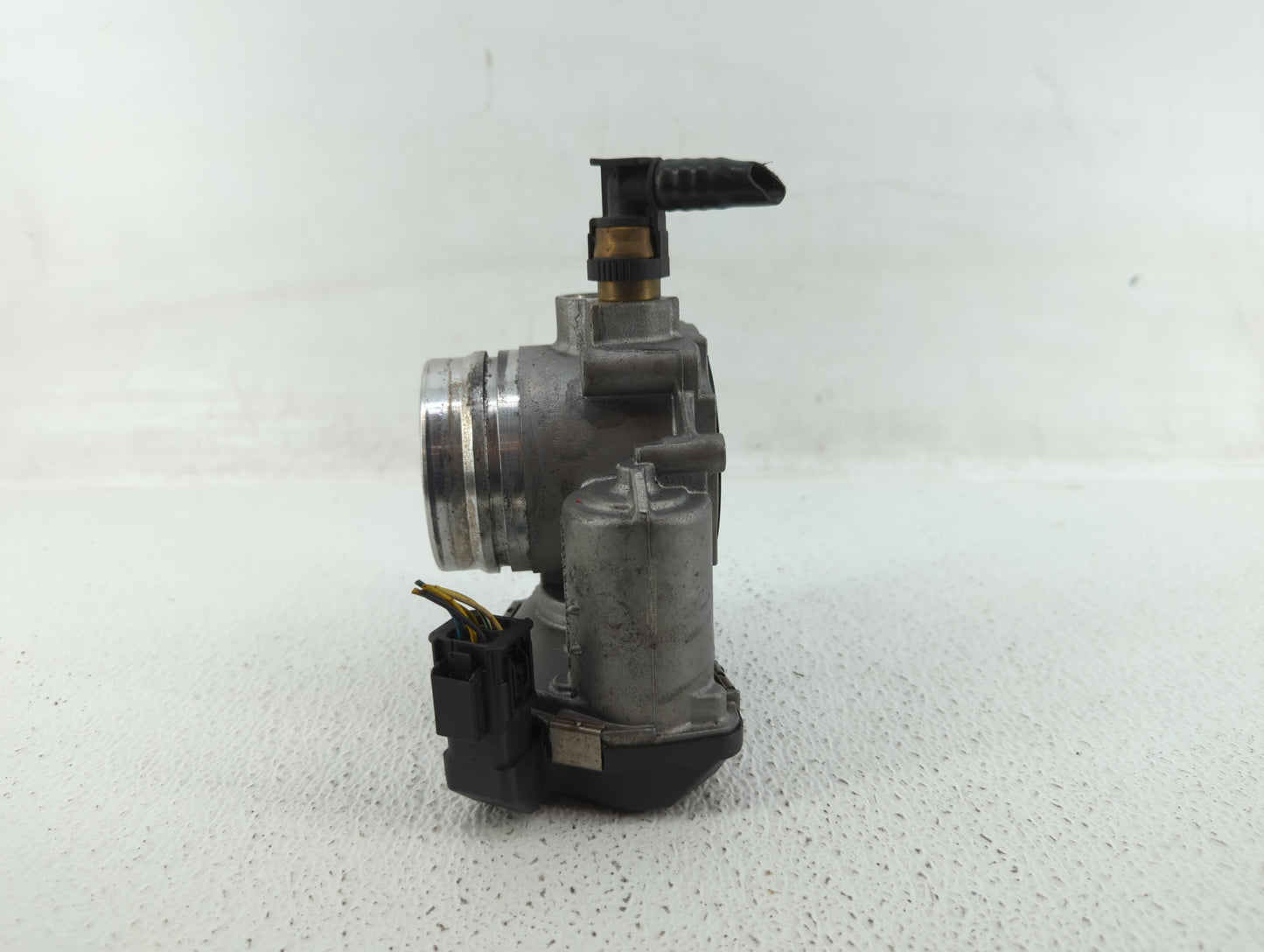 2012-2015 Bmw X1 Throttle Body P/N:1354 7588625-04 1354 7588625-03, 1354 7588625 Fits Fits 2012 2013 2014 2015 2016 2017 201