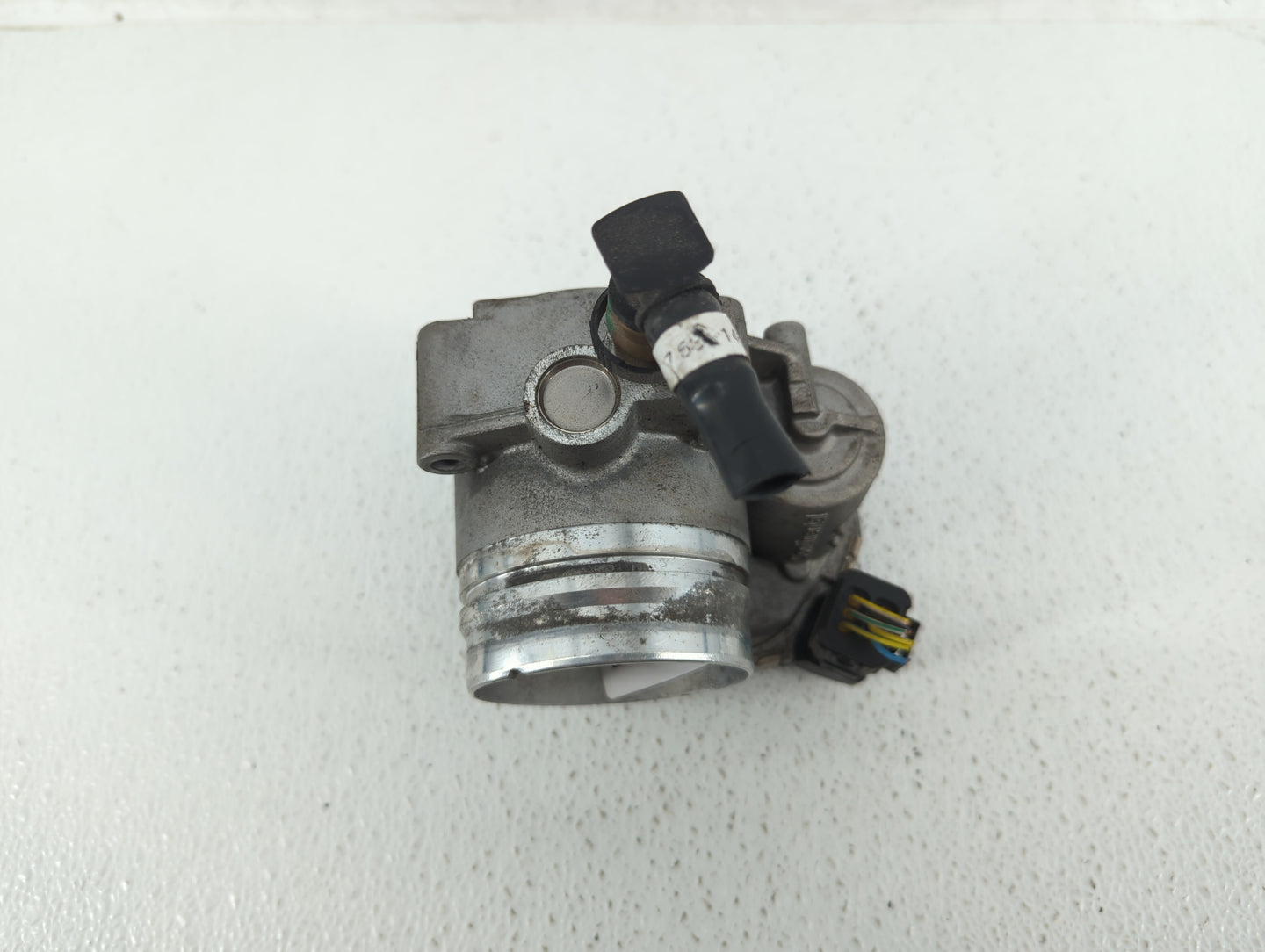 2012-2015 Bmw X1 Throttle Body P/N:1354 7588625-04 1354 7588625-03 Fits Fits 2012 2013 2014 2015 2016 2017 2018 OEM Used Aut