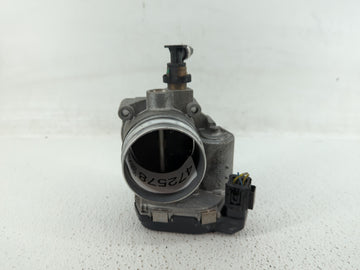 2012-2015 Bmw X1 Throttle Body P/N:1354 7588625-04 1354 7588625-03 Fits Fits 2012 2013 2014 2015 2016 2017 2018 OEM Used Aut