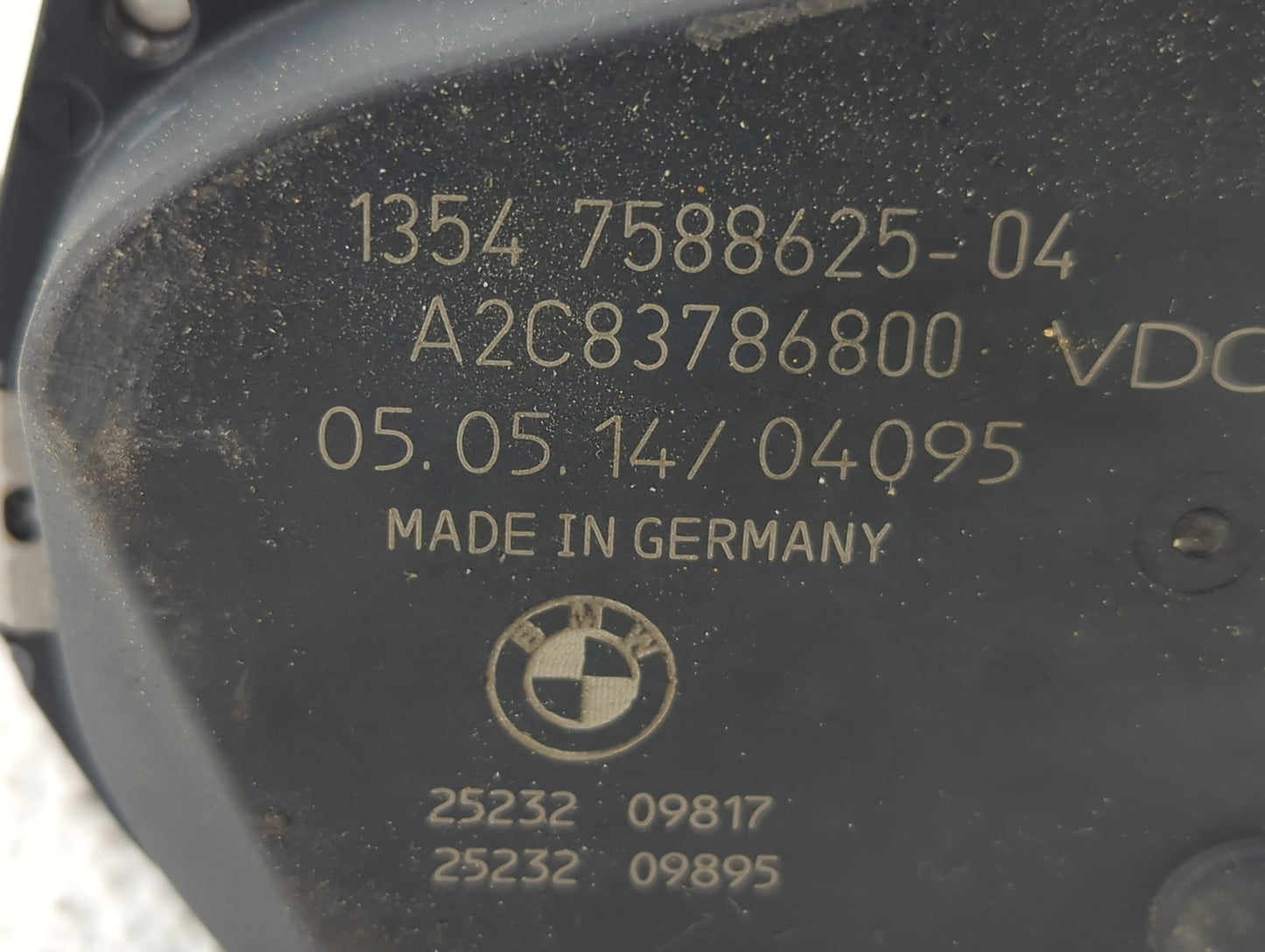 2012-2015 Bmw X1 Throttle Body P/N:1354 7588625-04 1354 7588625-03 Fits Fits 2012 2013 2014 2015 2016 2017 2018 OEM Used Aut