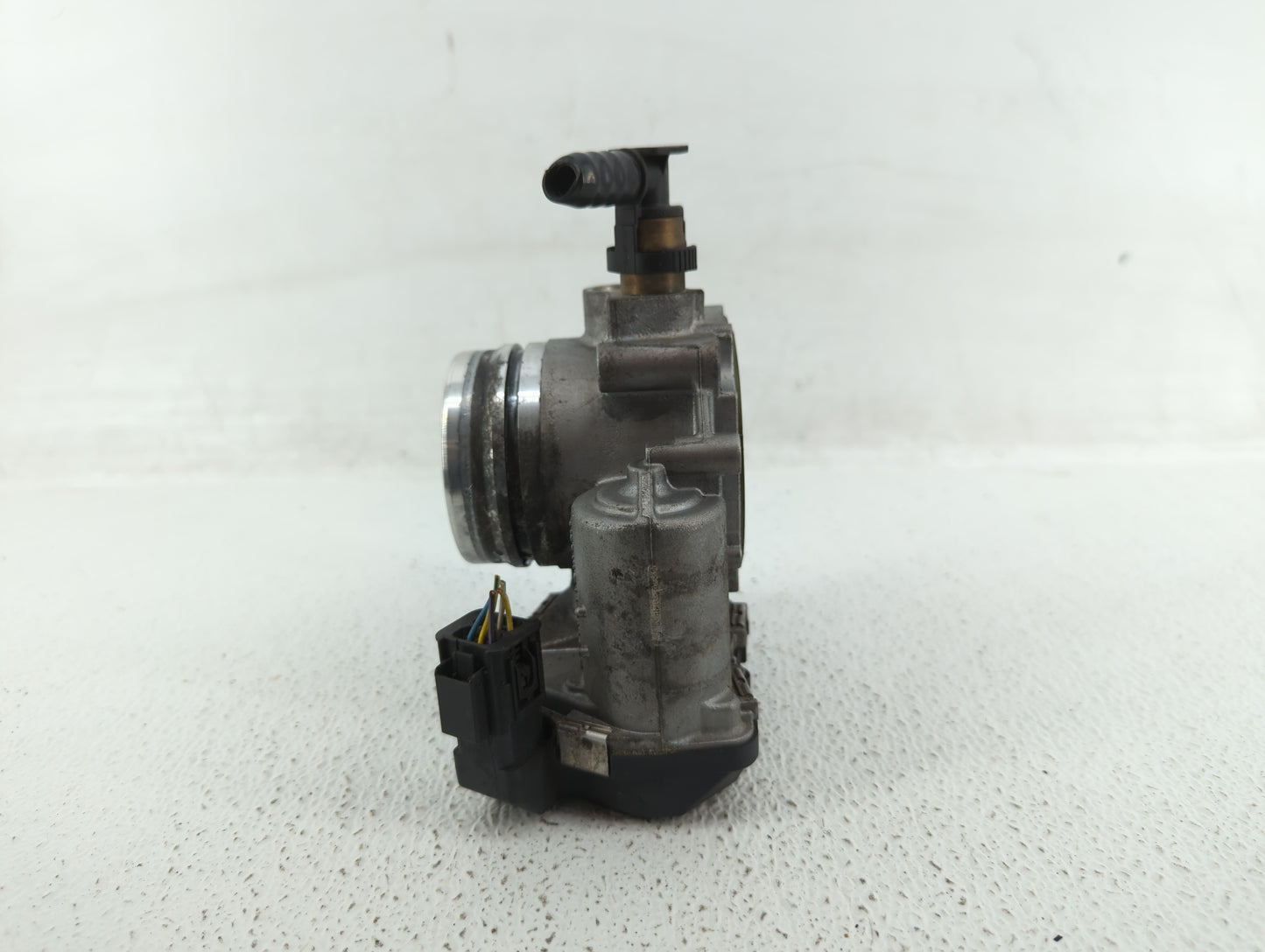 2012-2015 Bmw X1 Throttle Body P/N:1354 7588625-04 1354 7588625-03, 1354 7588625 Fits Fits 2012 2013 2014 2015 2016 2017 201