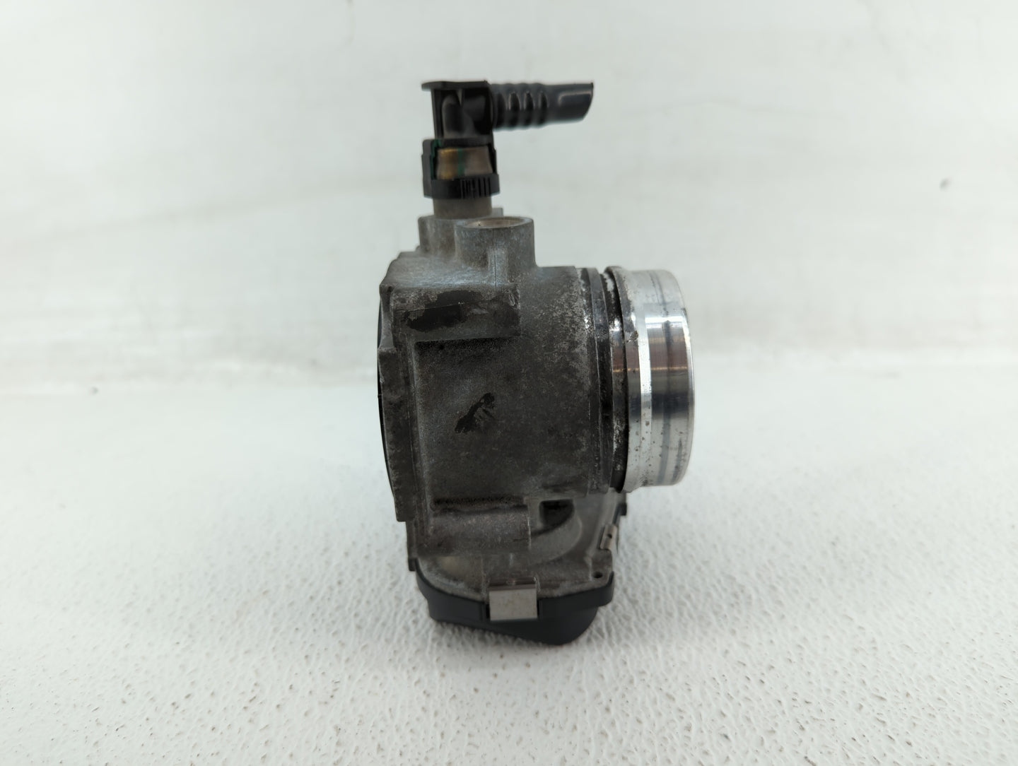 2012-2015 Bmw X1 Throttle Body P/N:1354 7588625-03 1354 7588625 Fits Fits 2012 2013 2014 2015 2016 2017 2018 OEM Used Auto P