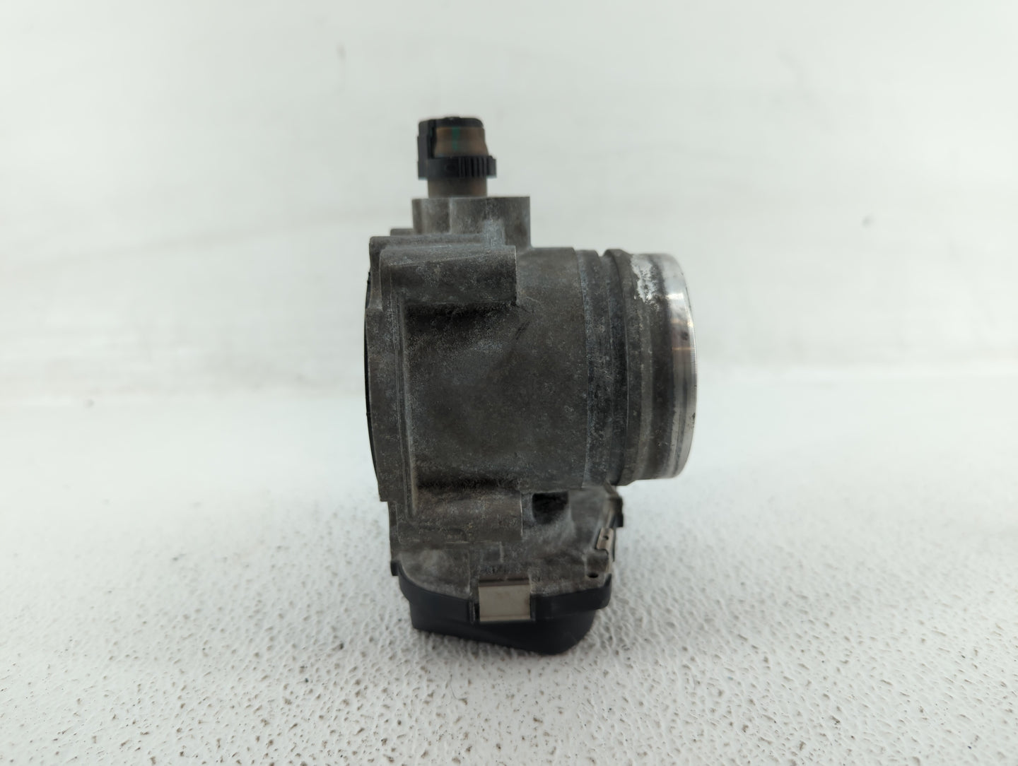 2012-2015 Bmw X1 Throttle Body P/N:1354 7588625-03 Fits Fits 2012 2013 2014 2015 2016 2017 2018 OEM Used Auto Parts - Oemuse