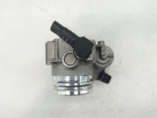 2012-2015 Bmw X1 Throttle Body P/N:1354 7588625-04 1354 7588625-03 Fits Fits 2012 2013 2014 2015 2016 2017 2018 OEM Used Auto Parts