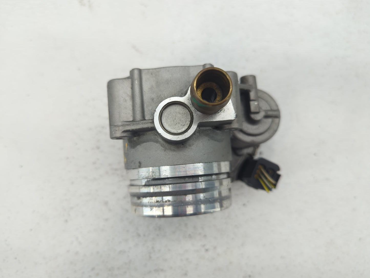 2012-2015 Bmw X1 Throttle Body P/N:1354 7588625-04 1354 7588625-03 Fits Fits 2012 2013 2014 2015 2016 2017 2018 OEM Used Aut