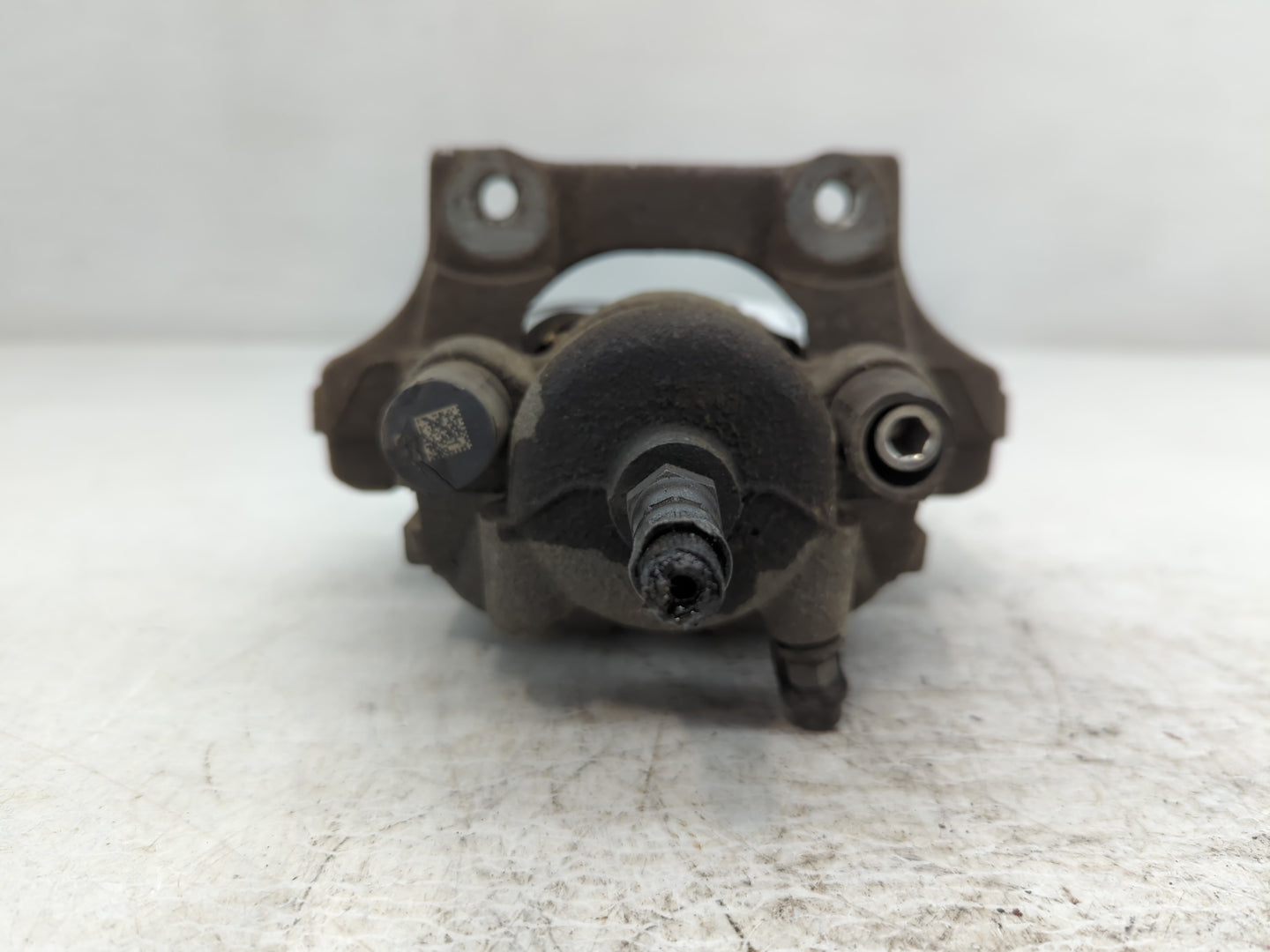 2012-2015 Bmw X1 Front Driver Left Brake Caliper - Oemusedautoparts1.com