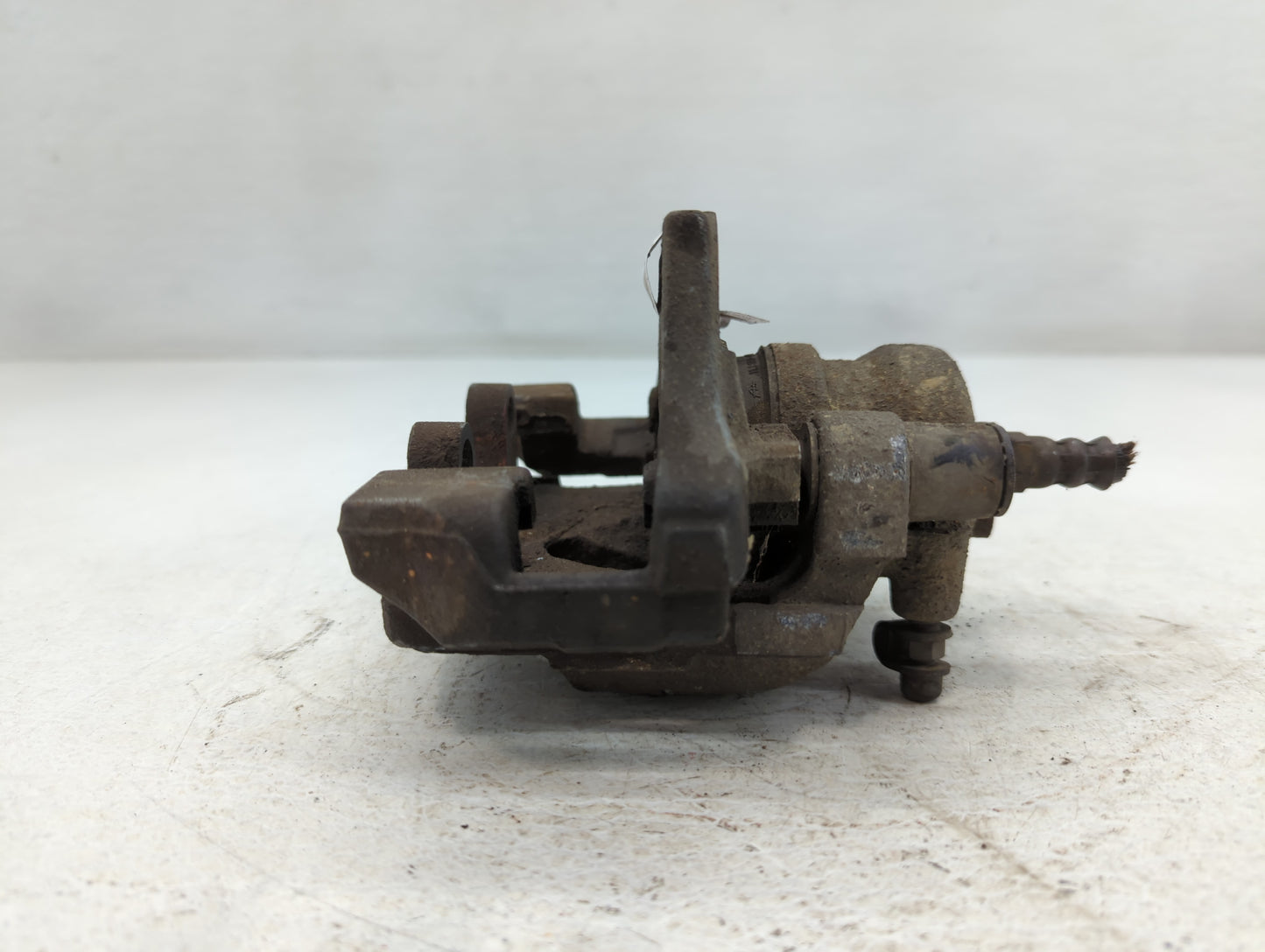 2012-2015 Bmw X1 Front Passenger Right Brake Caliper - Oemusedautoparts1.com