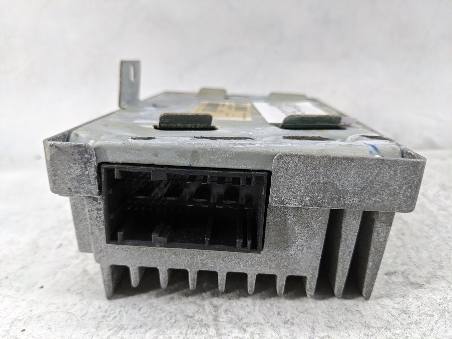 2015-2017 Bmw X3 Radio Speaker Amplifier 9348411|447271 - Oemusedautoparts1.com