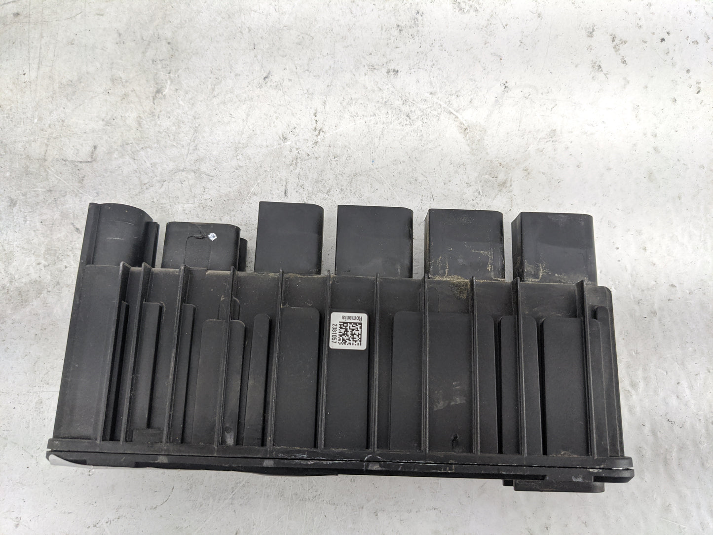 2015 Bmw X3 Fusebox Fuse Box Panel Relay Module P/N:8638551-04 18576710 Fits OEM Used Auto Parts - Oemusedautoparts1.com