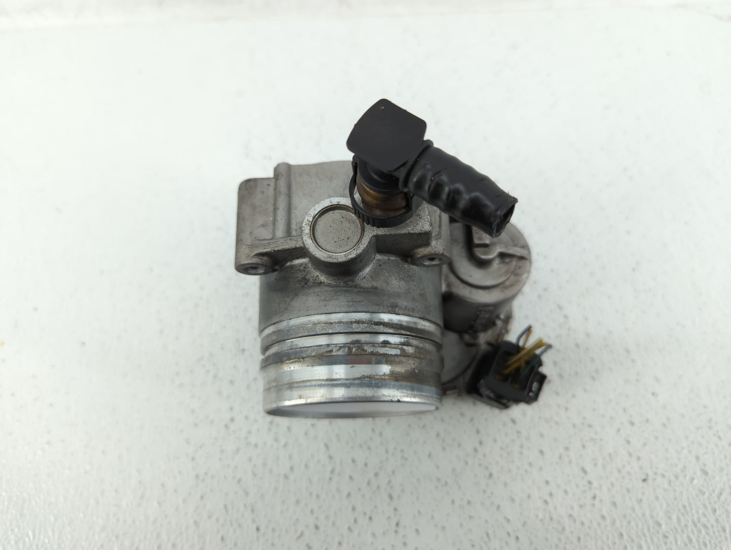 2013-2017 Bmw X3 Throttle Body P/N:1354 7588625-04 1354 7588625-03, 1354 7588625 Fits Fits 2012 2013 2014 2015 2016 2017 201