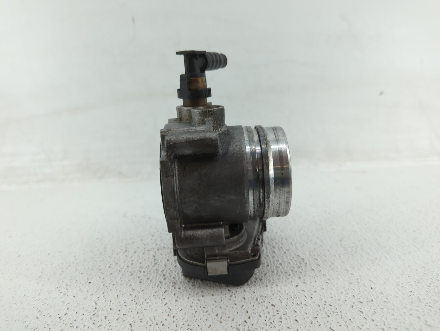 2013-2017 Bmw X3 Throttle Body P/N:1354 7588625-04 1354 7588625-03, 1354 7588625 Fits Fits 2012 2013 2014 2015 2016 2017 201