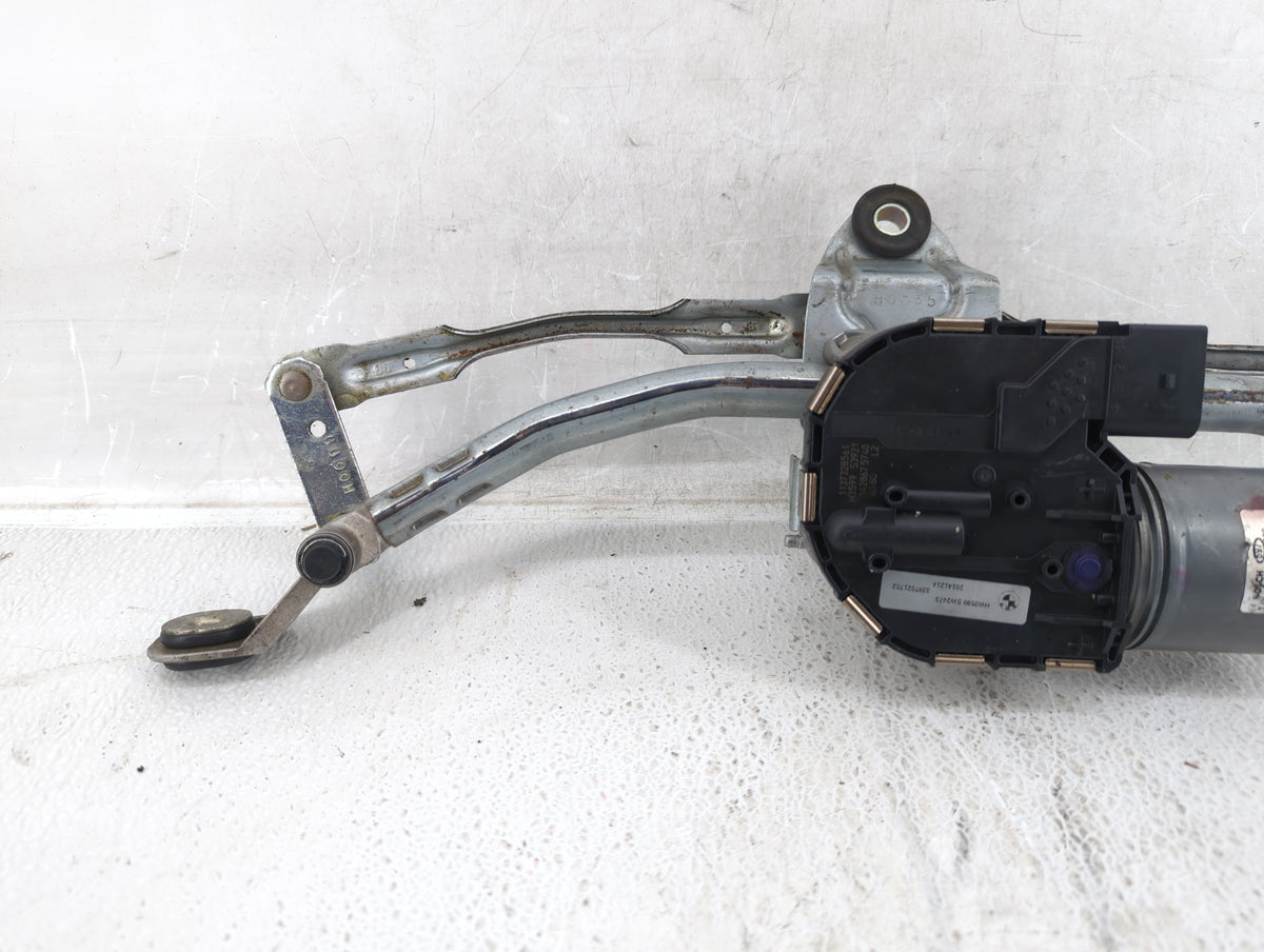 2015 Bmw X4 Front Windshield Wiper Motor Fits OEM Used Auto Parts - Oemusedautoparts1.com