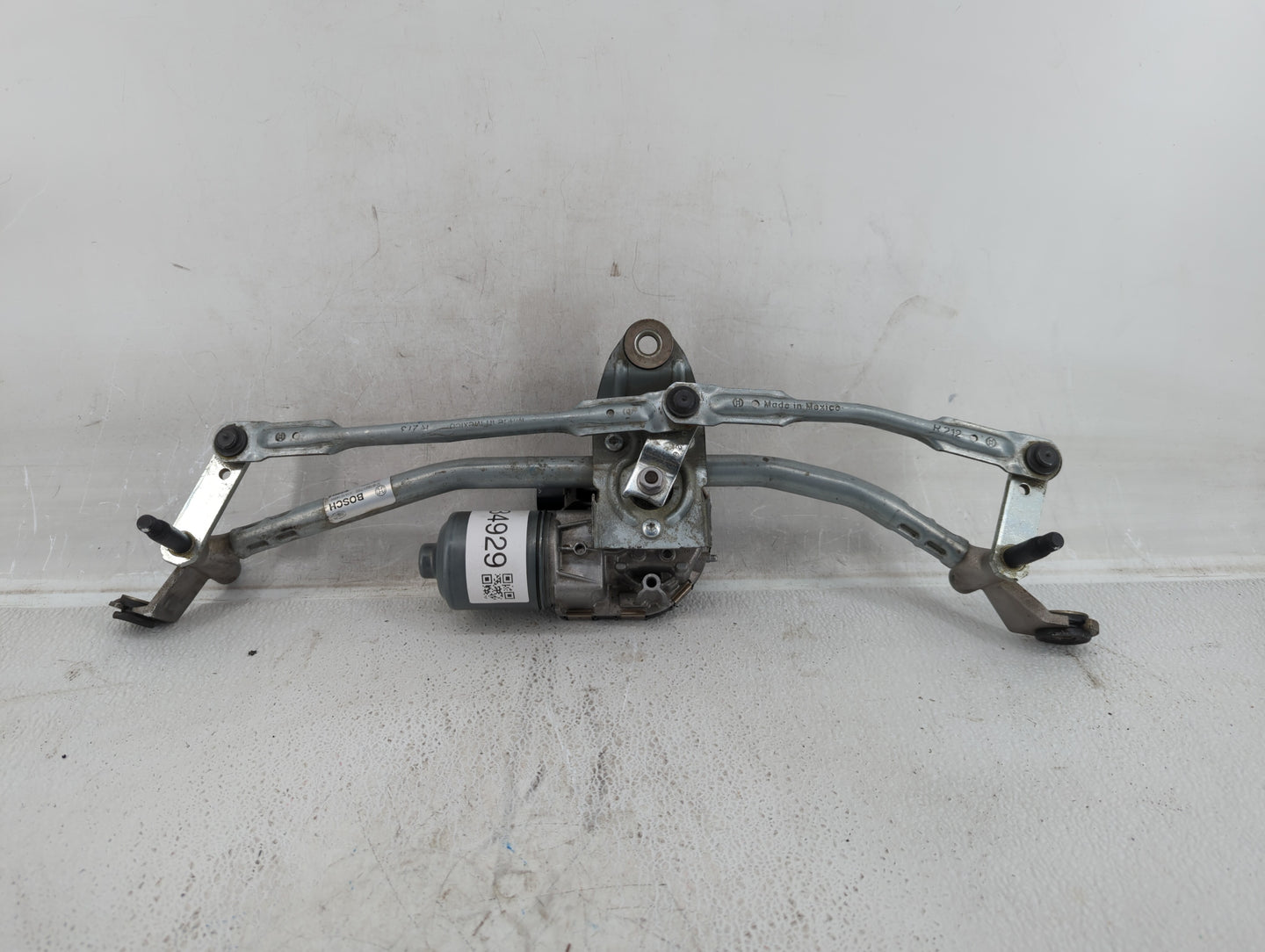 2015 Bmw X4 Front Windshield Wiper Motor Fits OEM Used Auto Parts - Oemusedautoparts1.com