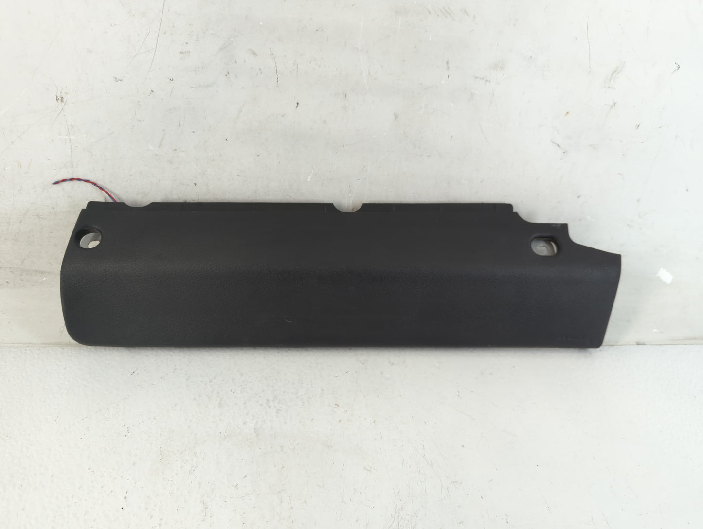 2014-2018 Bmw X5 Air Bag Driver Left Knee OEM Fits Fits 2014 2015 2016 2017 2018 2019 OEM Used Auto Parts - Oemusedautoparts