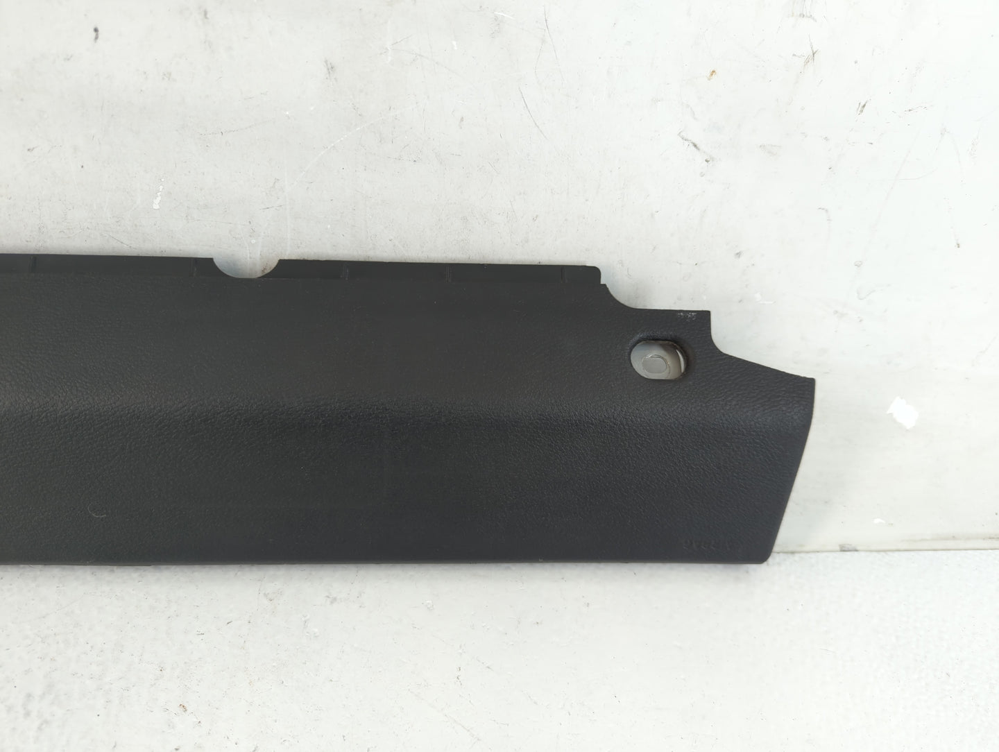 2014-2018 Bmw X5 Air Bag Driver Left Knee OEM Fits Fits 2014 2015 2016 2017 2018 2019 OEM Used Auto Parts - Oemusedautoparts