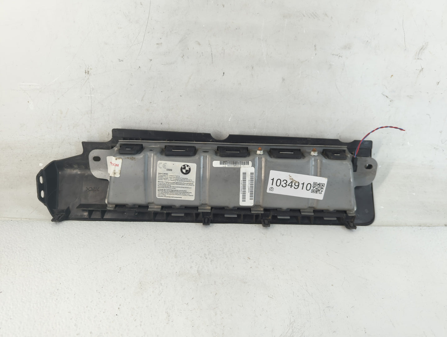 2014-2018 Bmw X5 Air Bag Driver Left Knee OEM Fits Fits 2014 2015 2016 2017 2018 2019 OEM Used Auto Parts - Oemusedautoparts